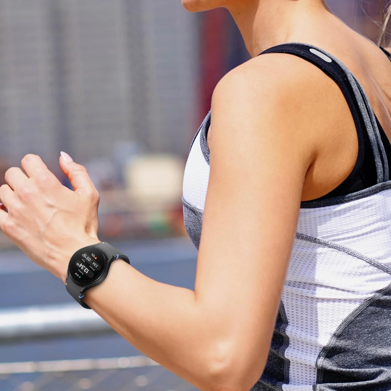 ساعت هوشمند SAMSUNG Galaxy Watch FE 40mm LTE AI با قابلیت ردیابی تناسب اندام، سنسور BIA، مناطق HR شخصی‌سازی‌شده، ردیاب ضربان قلب، مانیتور خواب، 2024، نقره‌ای [نسخه ایالات متحده، 1 سال گارانتی سازنده]
