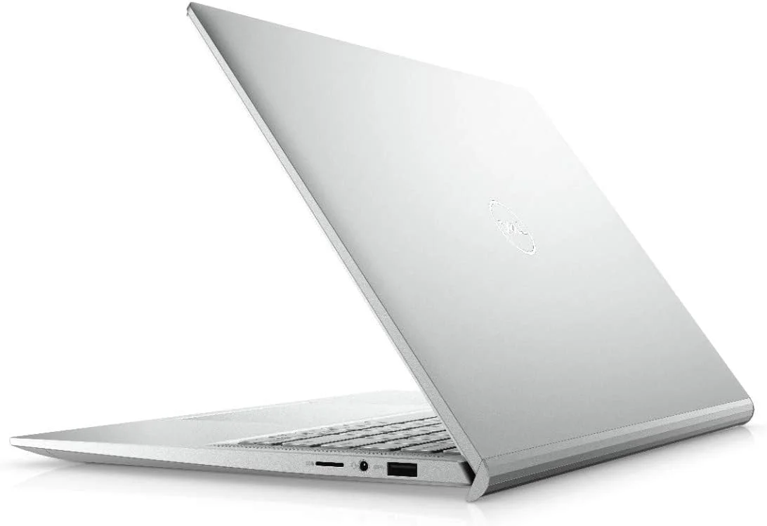 لپ تاپ فوق باریک Dell Inspiron 14 7400، پردازنده نسل 11 اینتل Core i5-1135G7، صفحه نمایش 14.5 اینچی QHD+، حافظه SSD 256 گیگابایتی، رم 8 گیگابایتی، گرافیک Intel® Iris® Xe، ویندوز 10 هوم، صفحه کلید انگلیسی عربی، نقره ای