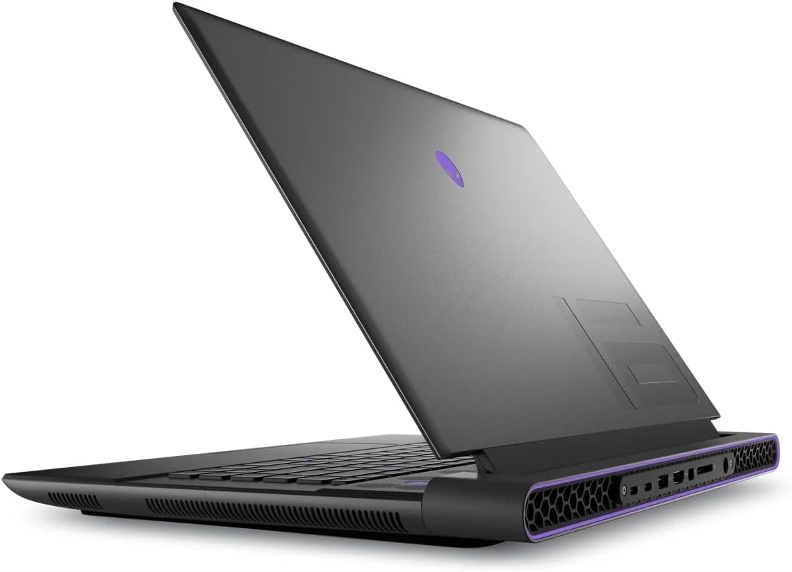 لپ تاپ گیمینگ Dell Alienware M16، پردازنده Intel I7-13700HX، رم 32 گیگابایت، حافظه SSD 1 ترابایت، کارت گرافیک NVIDIA® GeForce RTXâ„¢ 4070 8GB، صفحه نمایش 16 اینچ QHD+، ویندوز 11، رنگ Dark Metallic Moon - [16R1-ALN-CTO1-M16] (بازسازی شده)