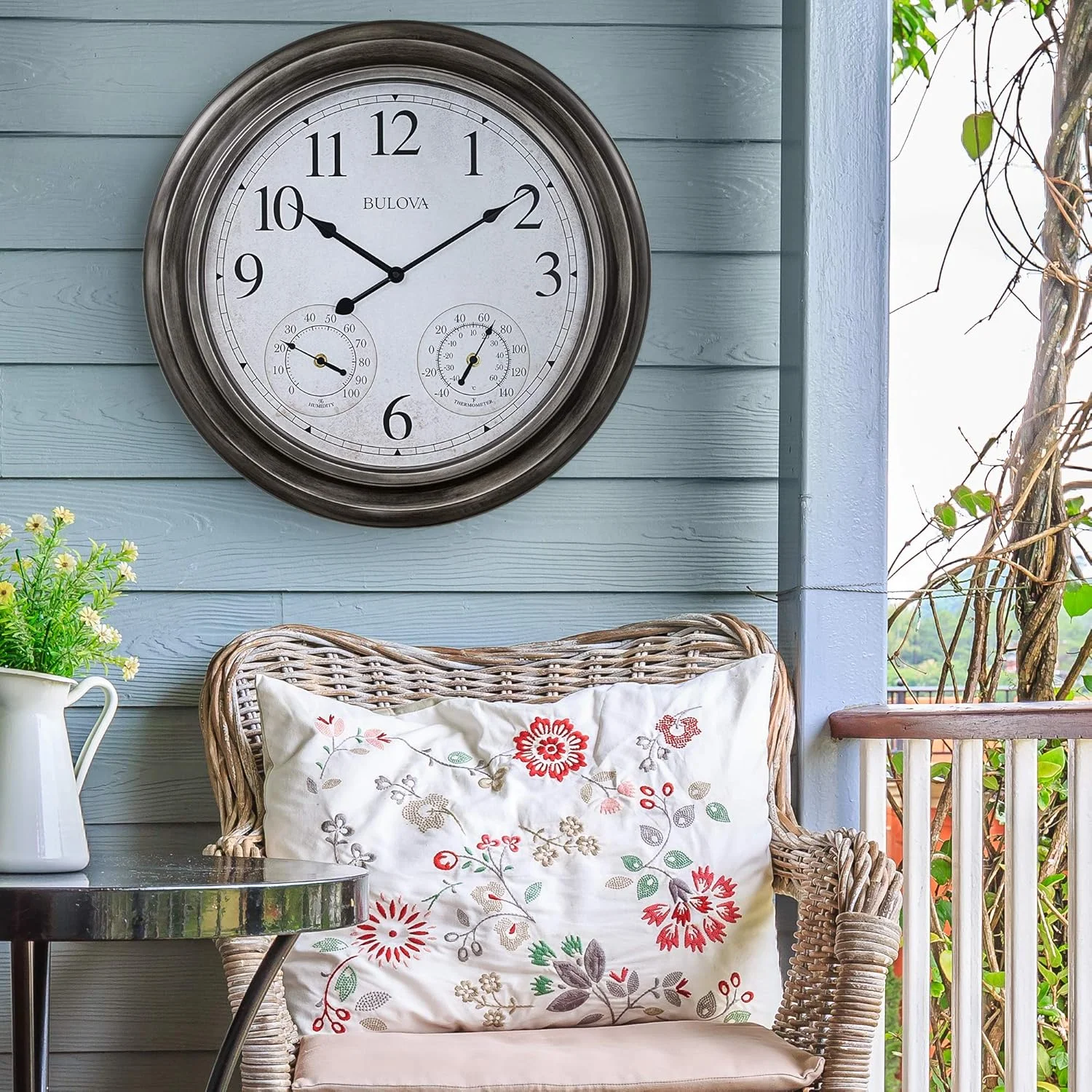 ساعت دیواری بولووا مدل C4125 Block Island، نقره ای کهنه