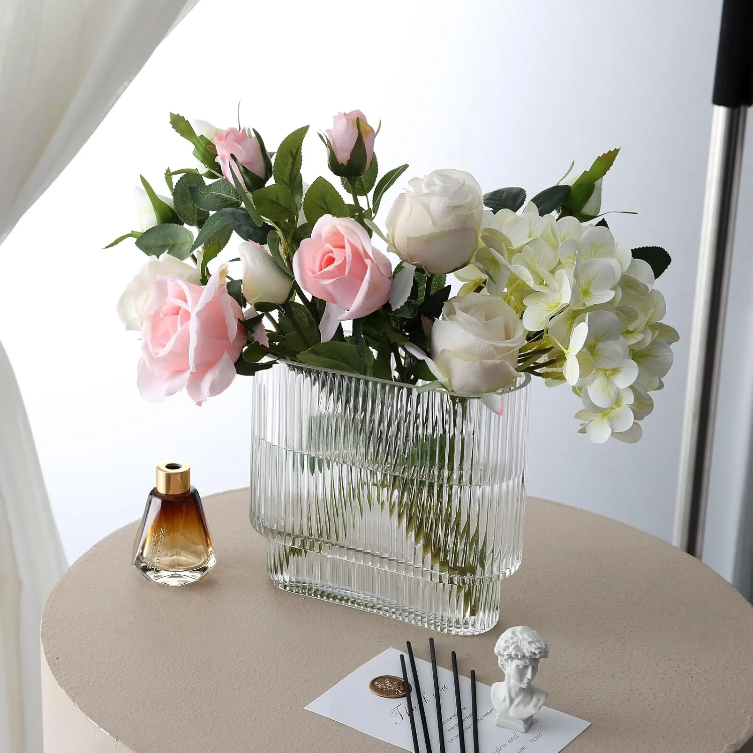 گلدان بیضی دنده ای Dinyeo، گلدان شیاردار شیشه ای شفاف برای دکوراسیون میز و مرکز خانه