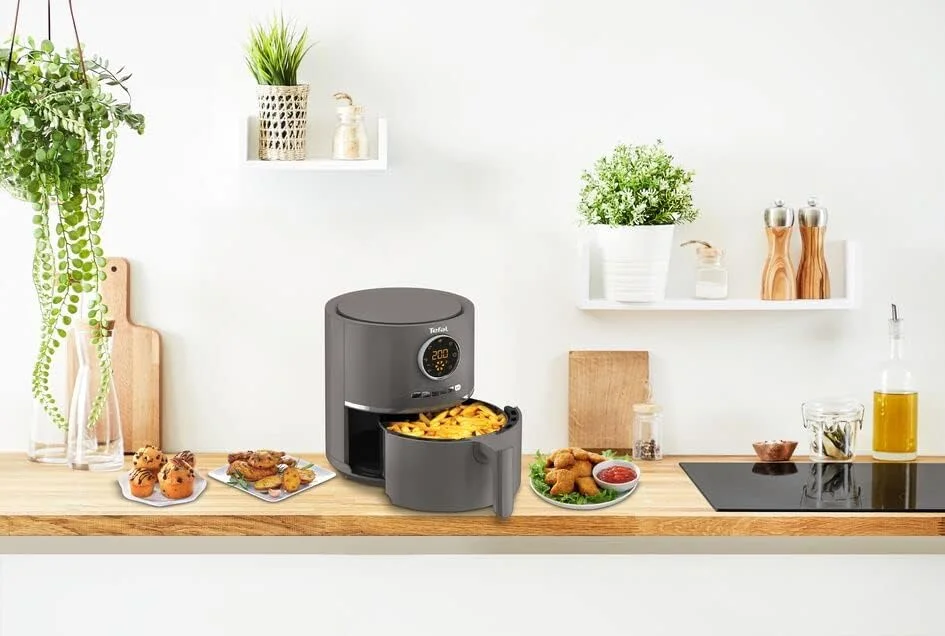سرخ کن دیجیتال تفال مدل Ultra Fry، ظرفیت 4.2 لیتر، 8 برنامه پخت، رنگ خاکستری زغالی - EY111B15 سرخ کن دیجیتال تفال مدل Ultra Fry، ظرفیت 4.2 لیتر، 8 برنامه پخت، رنگ خاکستری زغالی - EY111B15