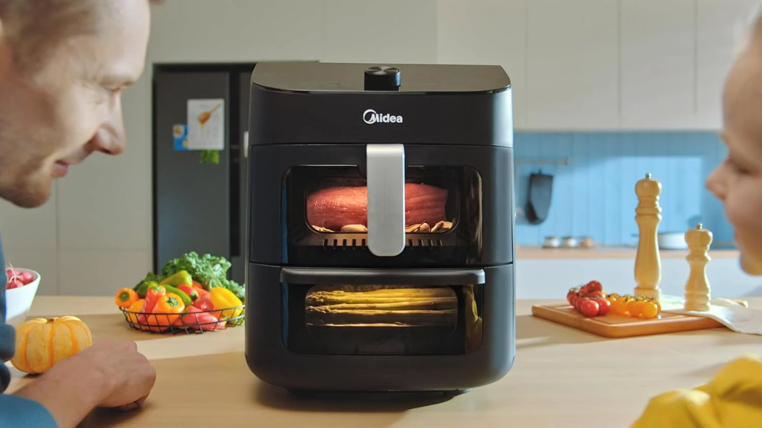 سرخ کن هوشمند Midea با کنترل لمسی دیجیتال، ظرفیت 11 لیتر با 2 منطقه پخت، پنجره دیدنی، اتصال Wi-Fi، پخت و پز سالم، تایمر تا 90 دقیقه کنترل دما 230 درجه سانتیگراد - MAD-110D2APK سرخ کن هوشمند Midea با کنترل لمسی دیجیتال، ظرفیت 11 لیتر با 2 منطقه پخت، پنجره دیدنی، اتصال Wi-Fi، پخت و پز سالم، تایمر تا 90 دقیقه کنترل دما 230 درجه سانتیگراد - MAD-110D2APK