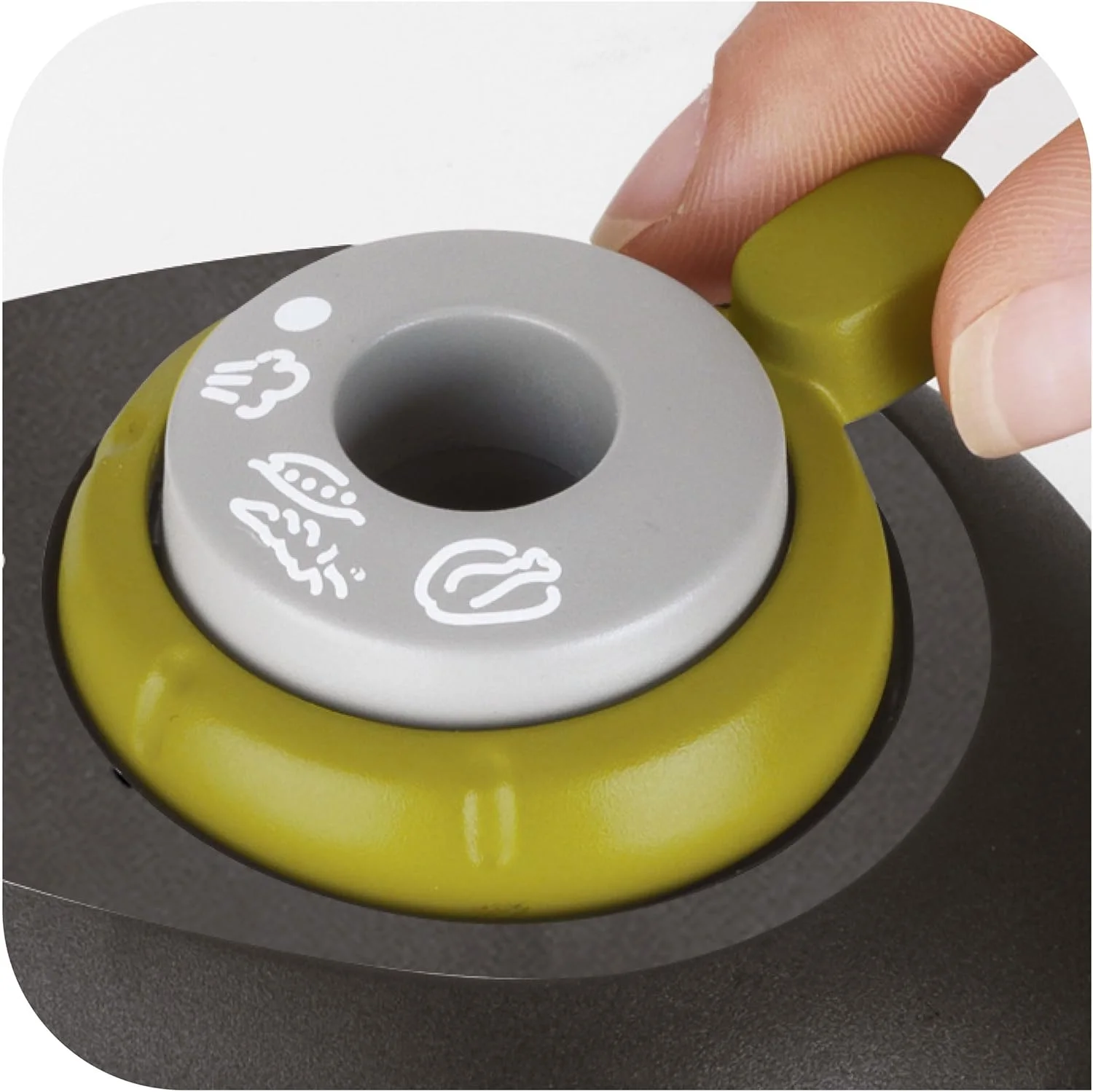 زودپز 6 لیتری تفال مدل Secure Trendy P2580703 | دارای تنظیم کننده 2 سطحی پخت: سطح فشرده 117 درجه سانتیگراد، سطح ملایم 112 درجه سانتیگراد | پایه کپسولی القایی | مناسب برای همه اجاق ها | دسته کوتاه | استیل ضد زنگ