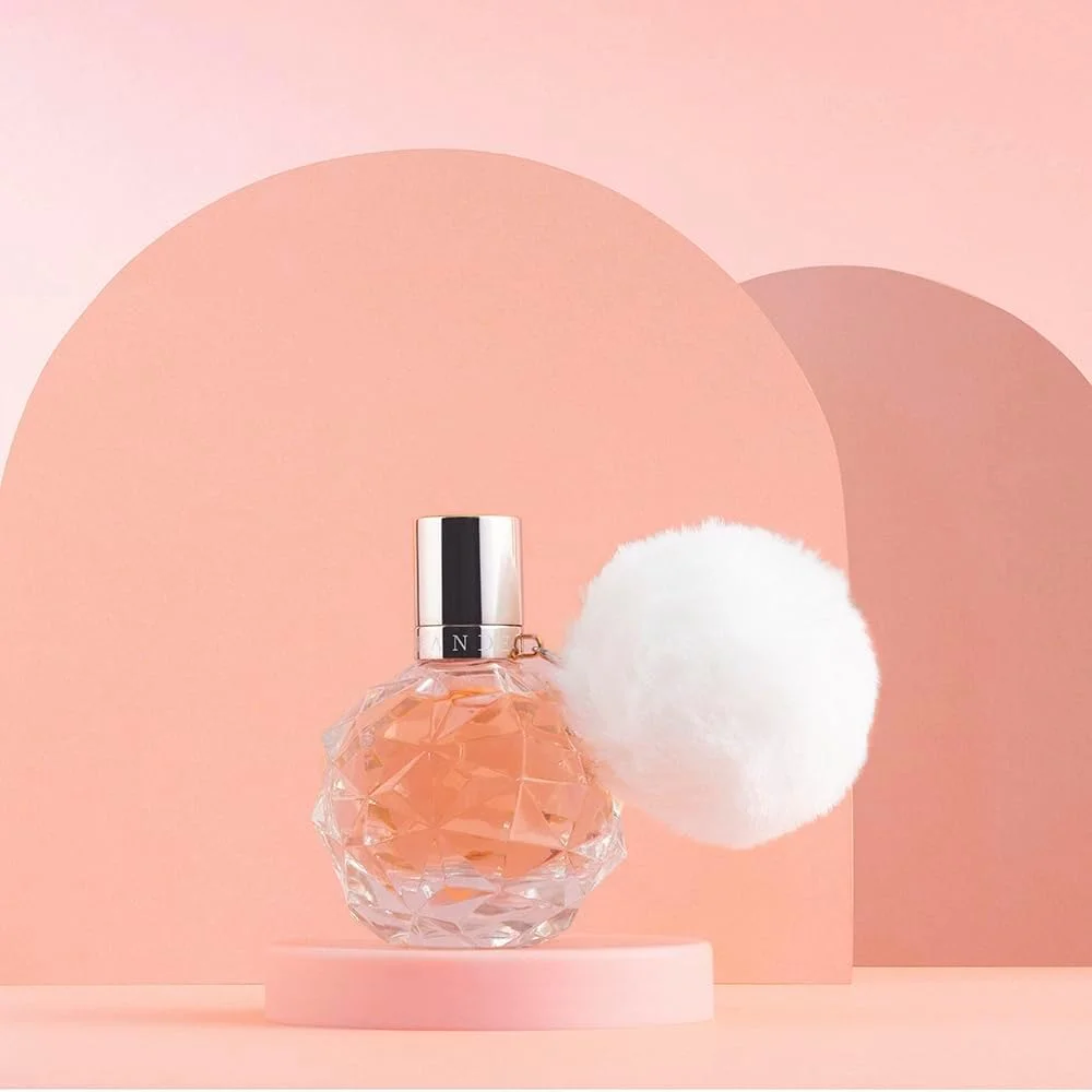 عطر زنانه آری بای آریانا گرانده ادو پرفیوم اسپری 100 میلی لیتر عطر زنانه آری بای آریانا گرانده ادو پرفیوم اسپری 100 میلی لیتر