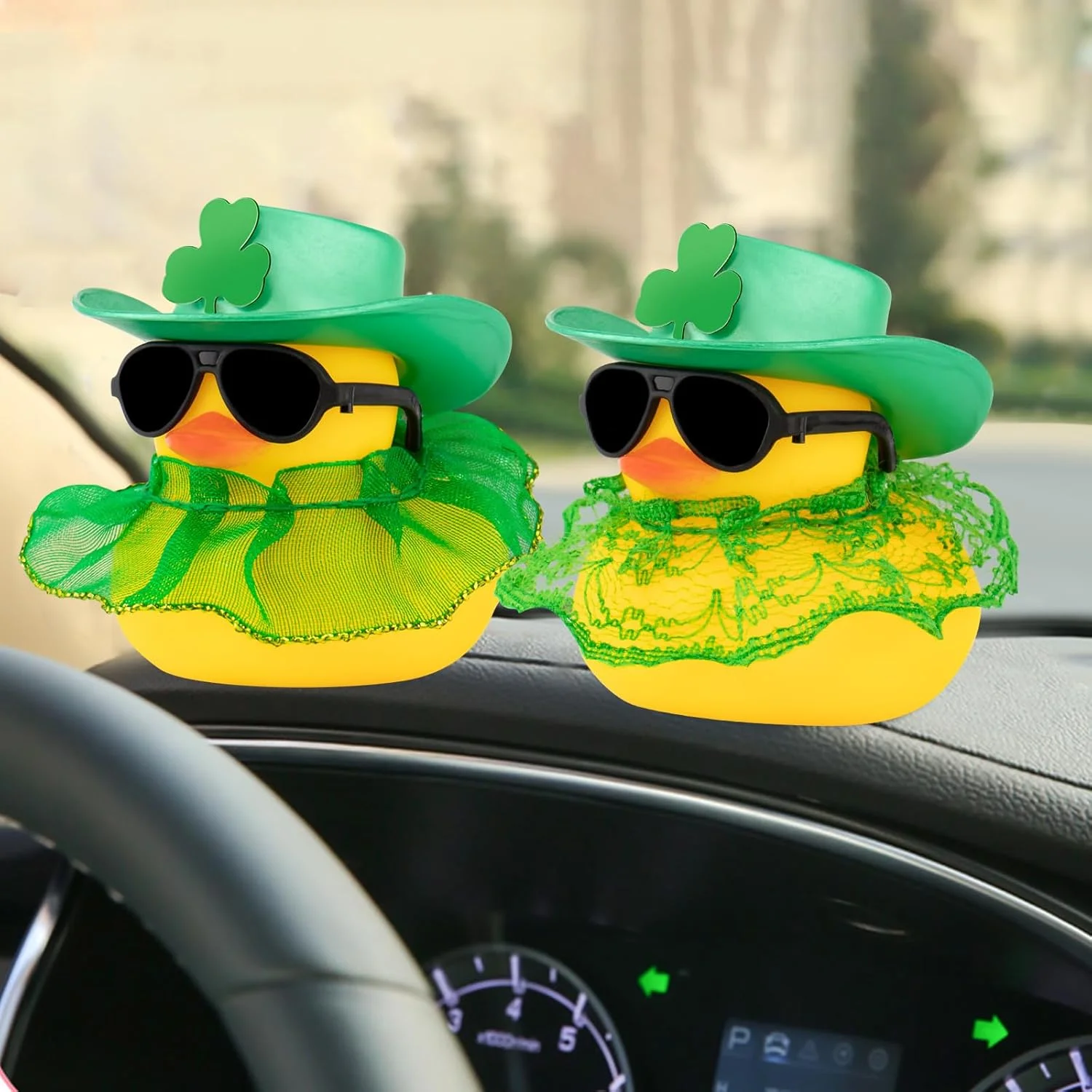 اردک لاستیکی Wonuu، تزئینات روز سنت پاتریک، لوازم مهمانی روز سنت پاتریک، اردک خوش شانس با کلاه شبدر سبز، تزئین اردک لاستیکی ماشین، لباس توری عینک آفتابی