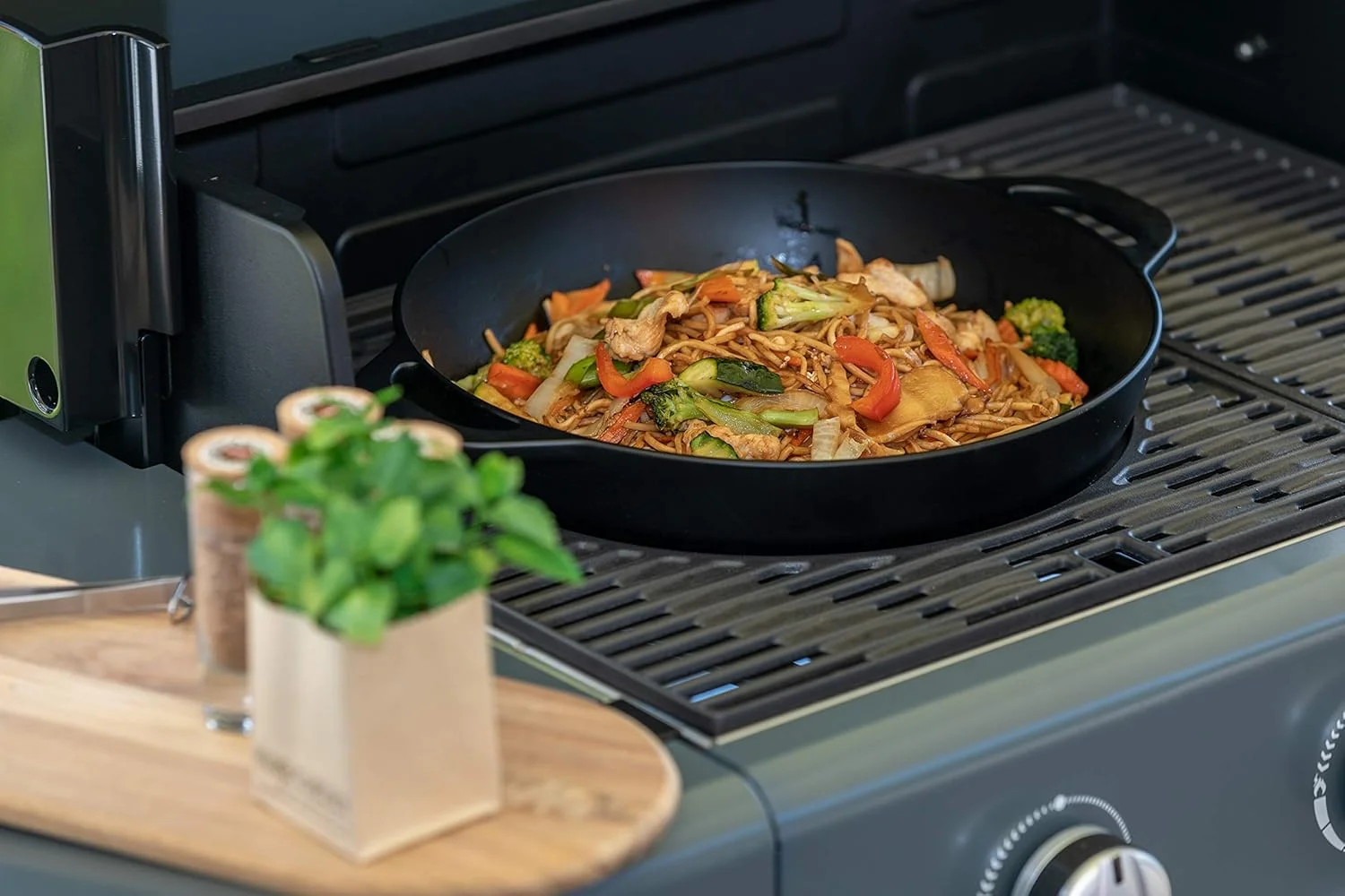 وک چدنی Campingaz برای سیستم ماژولار آشپزی وک چدنی Campingaz برای سیستم ماژولار آشپزی