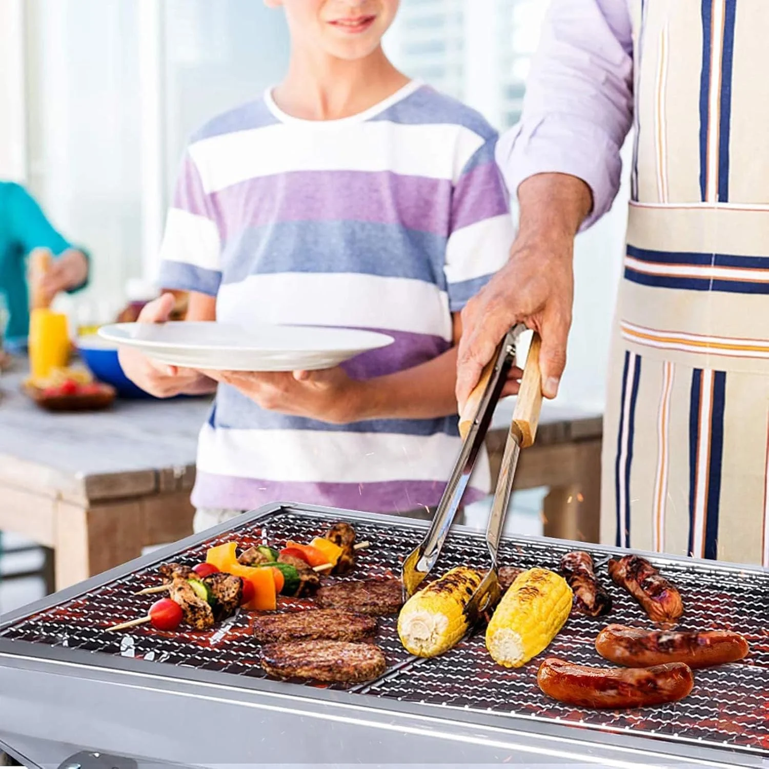 باربیکیو ذغالی تاشو استیل MOMENT مناسب کمپینگ و مسافرت به همراه ابزار