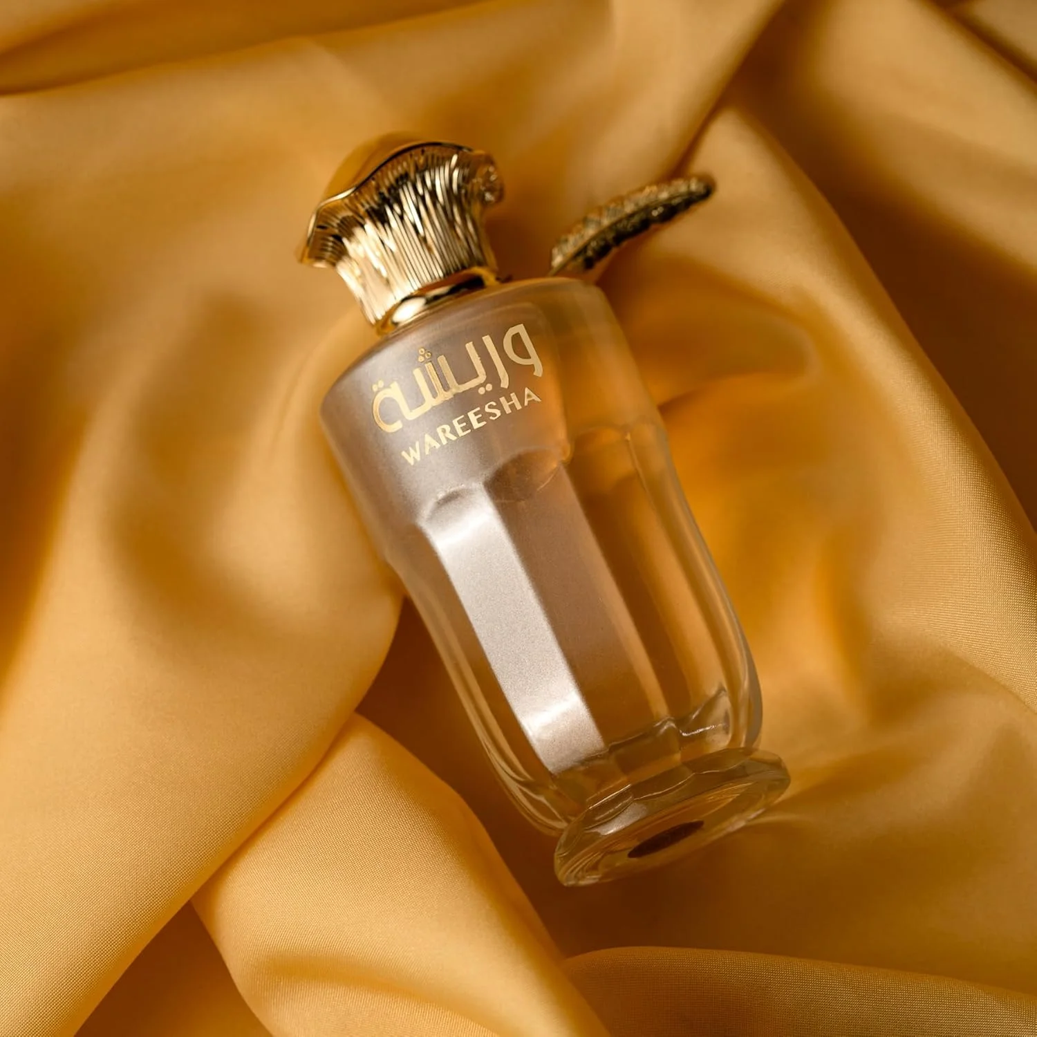 عطر ادو پرفیوم زنانه وجدان وارشا - 100 میلی لیتر | لذت بردن از یک عطر لوکس و ماندگار که ظرافت و قدرت زنانه را به تصویر می کشد عطر ادو پرفیوم زنانه وجدان وارشا - 100 میلی لیتر | لذت بردن از یک عطر لوکس و ماندگار که ظرافت و قدرت زنانه را به تصویر می کشد