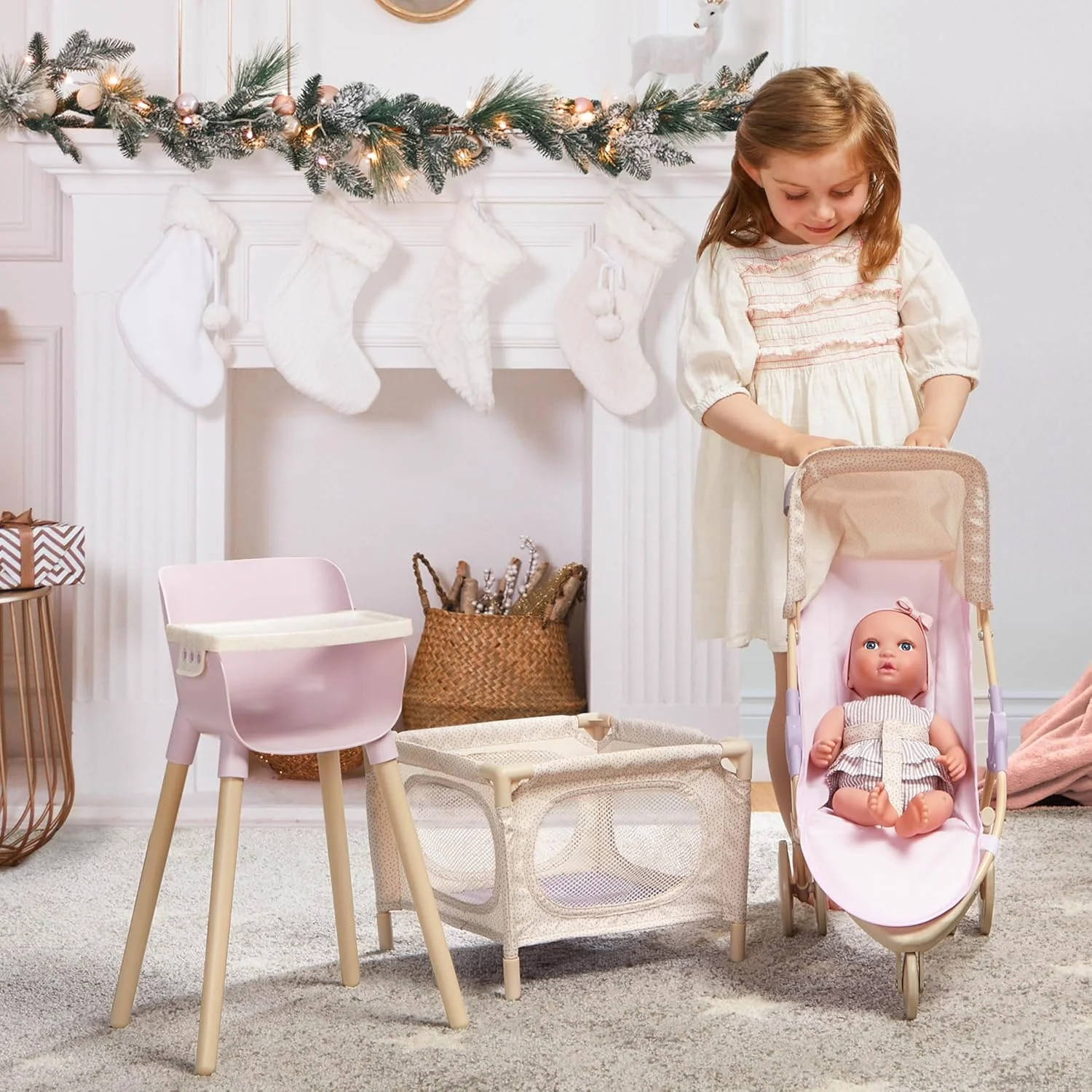 LullaBaby - عروسک نوزاد واقعی 35 سانتی متری - رنگ پوست روشن و چشمان آبی - ست پارک بازی عروسک، صندلی غذا و کالسکه دوندگی - بازی خیالی - اسباب بازی برای کودکان 2 سال به بالا - عروسک نوزاد و مجموعه بازی مهد کودک