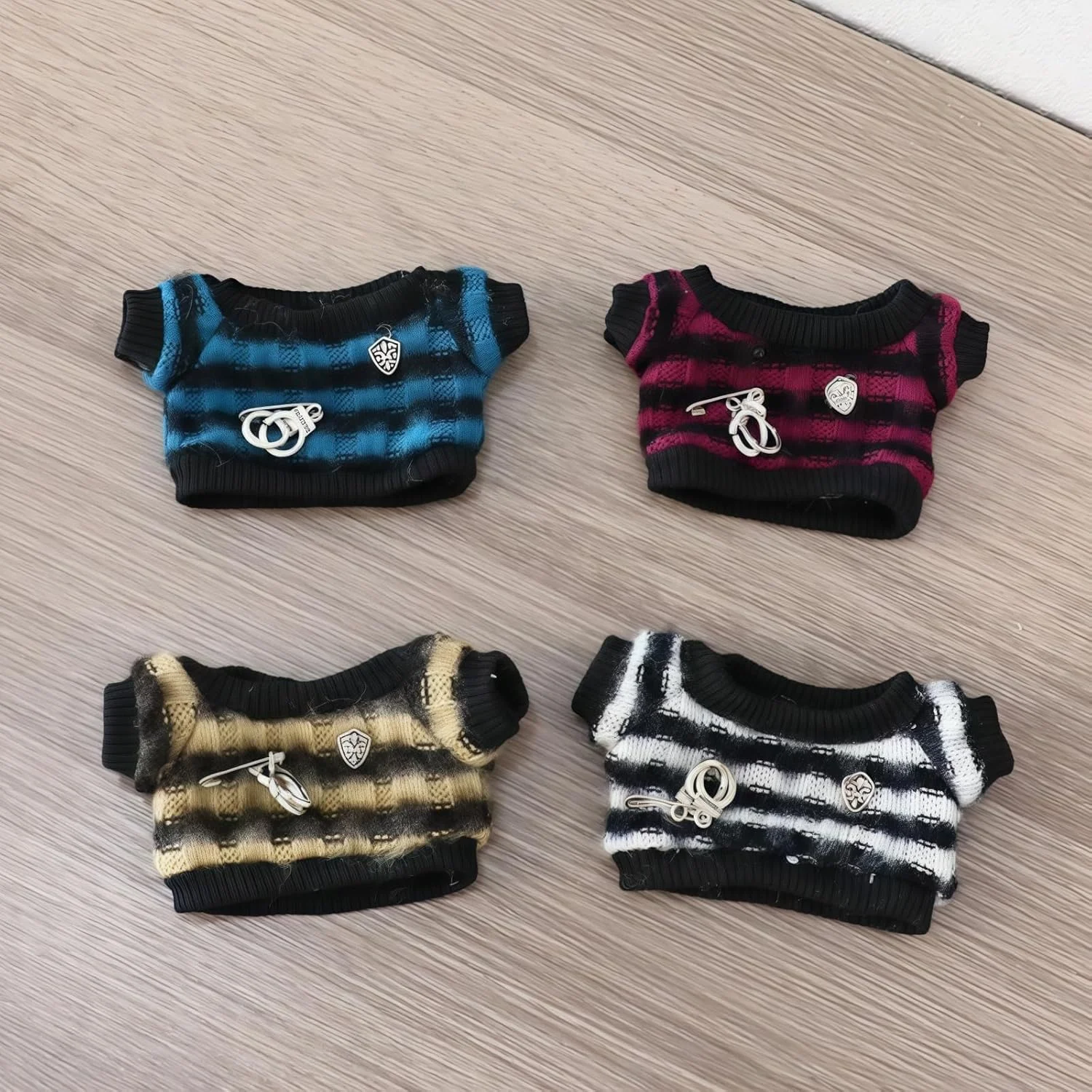 ست لباس عروسک FUNI 17 سانتی متری، 5 تکه لباس کاوایی برای عروسک های 17 سانتی متری، لوازم جانبی لباس غیر رسمی با کلاه و کفش، هدیه ای عالی برای بازی و نمایش، پارچه شیک و راحت