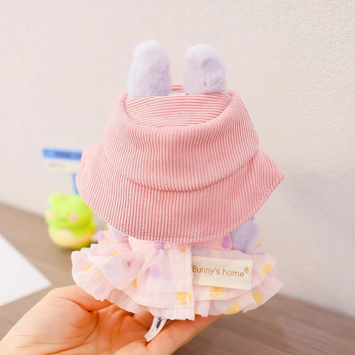 ست لباس عروسک FUNI 17 سانتی متری، ست لباس 3 تکه با کلاه و لوازم جانبی گل، مد کاوایی برای عروسک های نسل 6.7 اینچی 1/2/3، مناسب برای بازی و نمایش، هدیه ای عالی برای تعطیلات و تولدها ست لباس عروسک FUNI 17 سانتی متری، ست لباس 3 تکه با کلاه و لوازم جانبی گل، مد کاوایی برای عروسک های نسل 6.7 اینچی 1/2/3، مناسب برای بازی و نمایش، هدیه ای عالی برای تعطیلات و تولدها