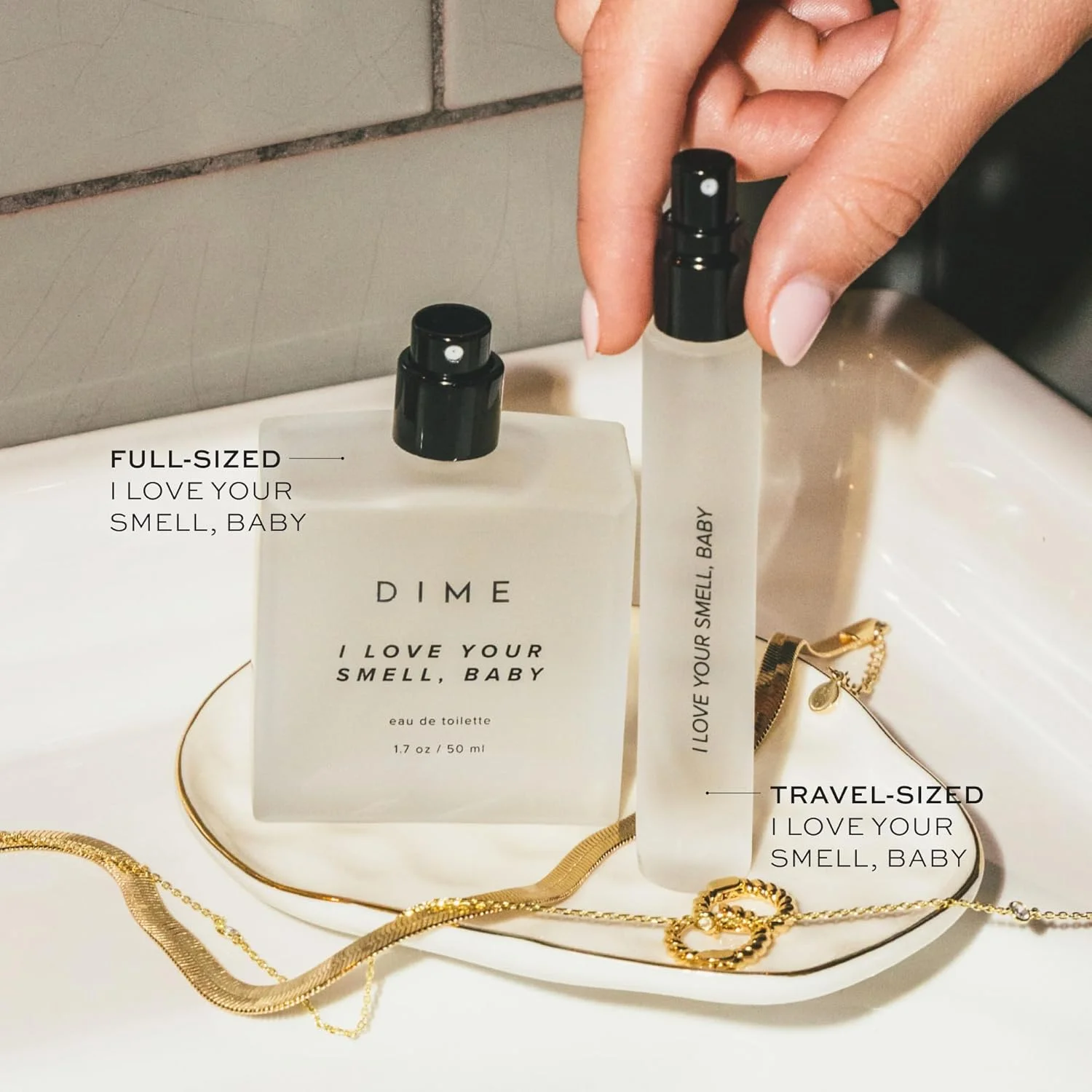 عطر زنانه دایم بیوتی مدل I Love Your Smell, Baby حجم 10 میلی لیتر - رایحه گلی شیرین، ضد حساسیت، عطر پاک، ادو تویلت عطر زنانه دایم بیوتی مدل I Love Your Smell, Baby حجم 10 میلی لیتر - رایحه گلی شیرین، ضد حساسیت، عطر پاک، ادو تویلت
