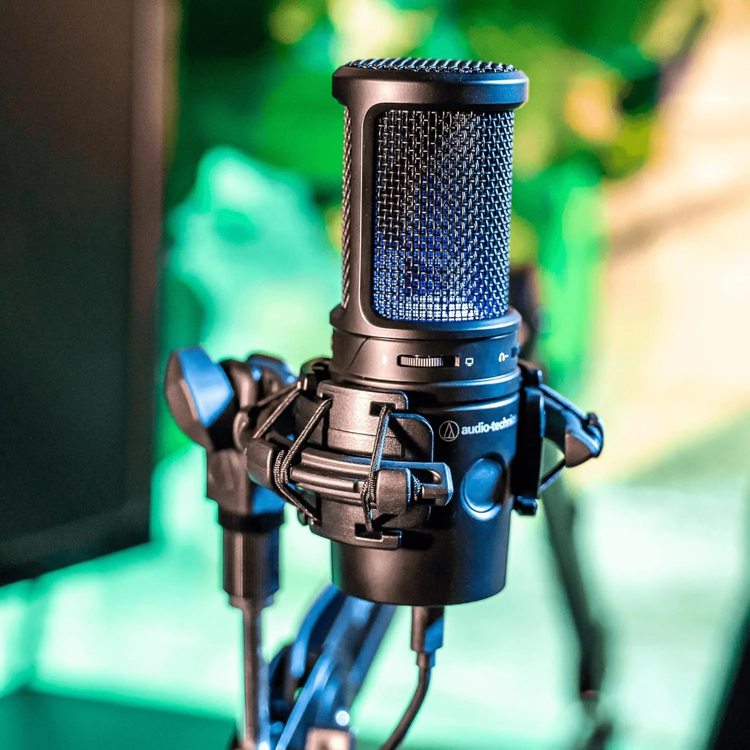 لرزهگیر میکروفون Audio-Technica AT8455 برای میکروفونهای AT2020USB-X و AT2020USB-XP لرزهگیر میکروفون Audio-Technica AT8455 برای میکروفونهای AT2020USB-X و AT2020USB-XP