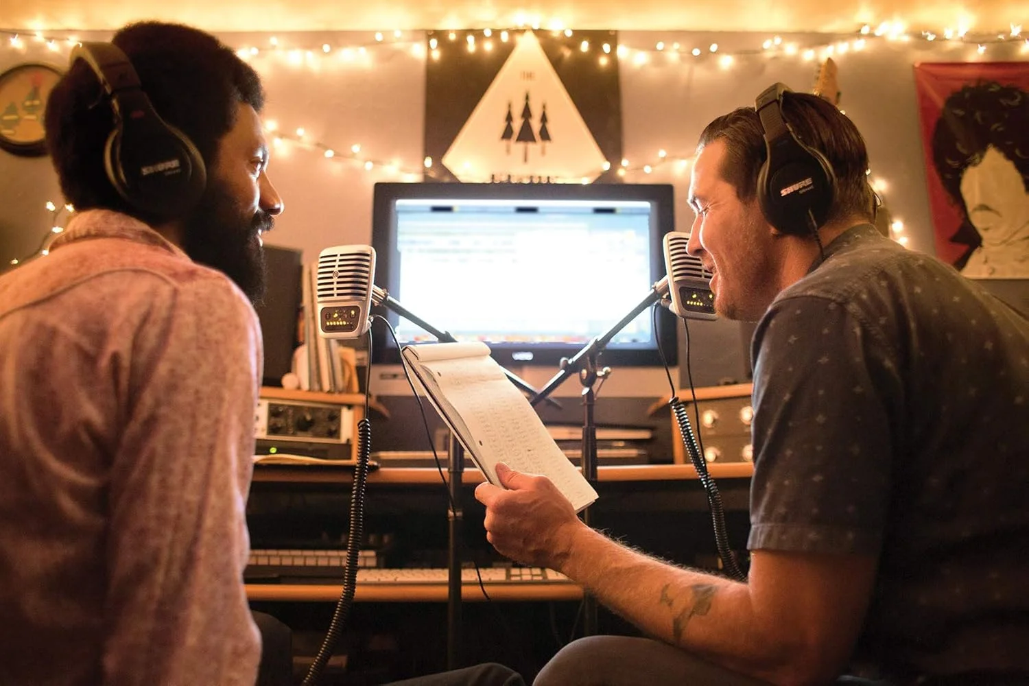 میکروفون کاندنسر دیافراگم بزرگ دیجیتال Shure MV51، ضبط با کیفیت استودیو، سازگار با iOS و Android، عالی برای اجرای خانگی و زنده