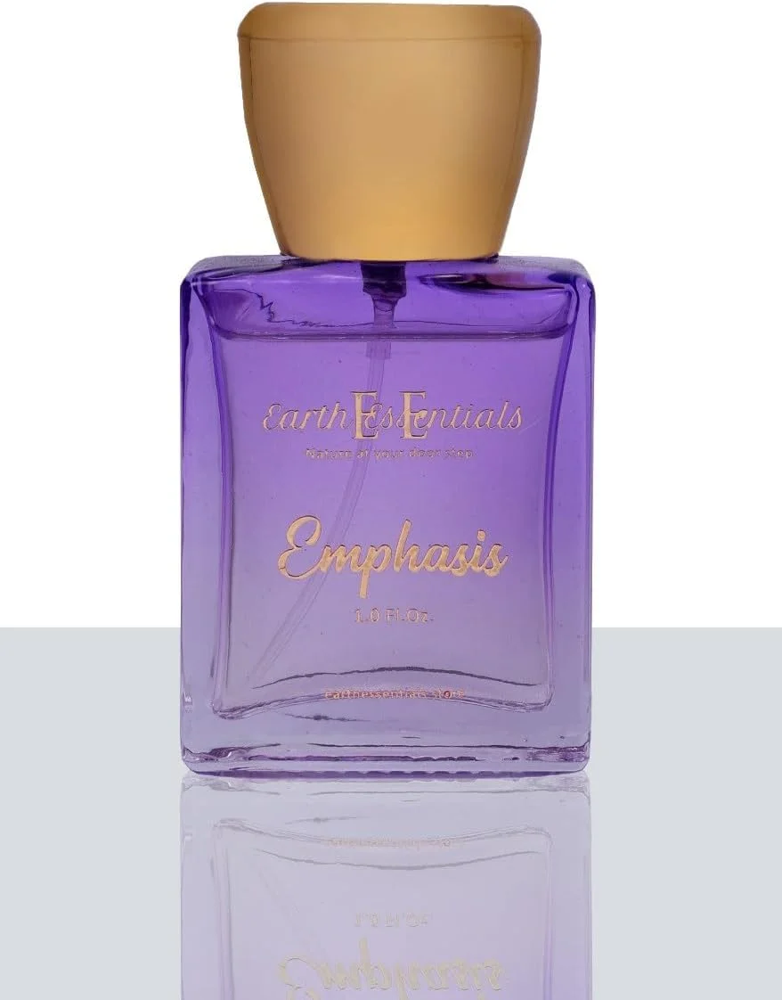 ادو پرفیوم زنانه Earth Essentials مدل Emphasis با رایحه گلی و میوه ای ماندگار و لوکس، عطری ظریف و پیچیده مناسب استفاده روزانه، مجالس غیر رسمی و رسمی، 30 میلی لیتر، بسته 1 عددی