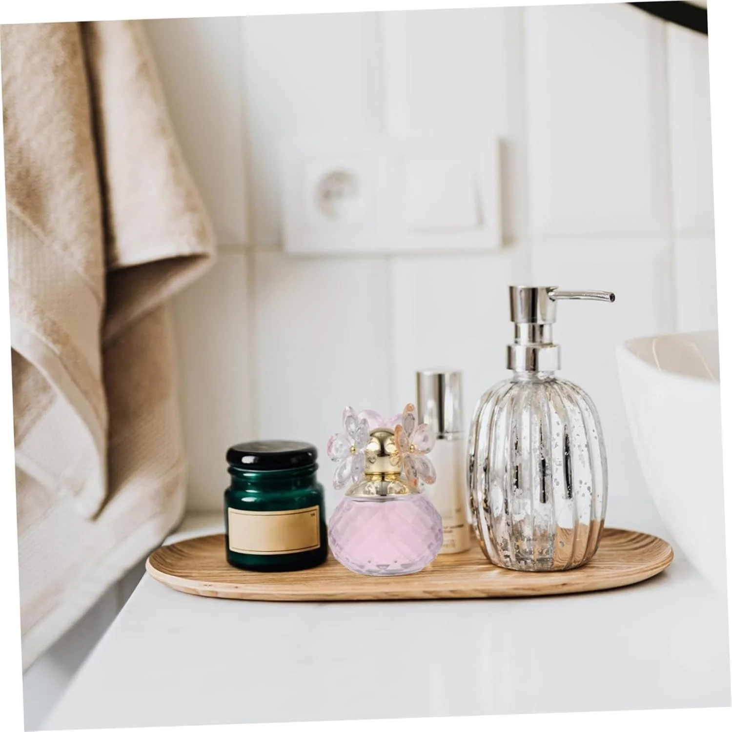 عطر فرمونی GraGra، رایحه ای زنانه با رایحه گل، عطر فرمونی جذب کننده مردان، ماندگاری طولانی، هدیه ای عالی برای دوستداران عطر و ادکلن (60 میلی لیتر)