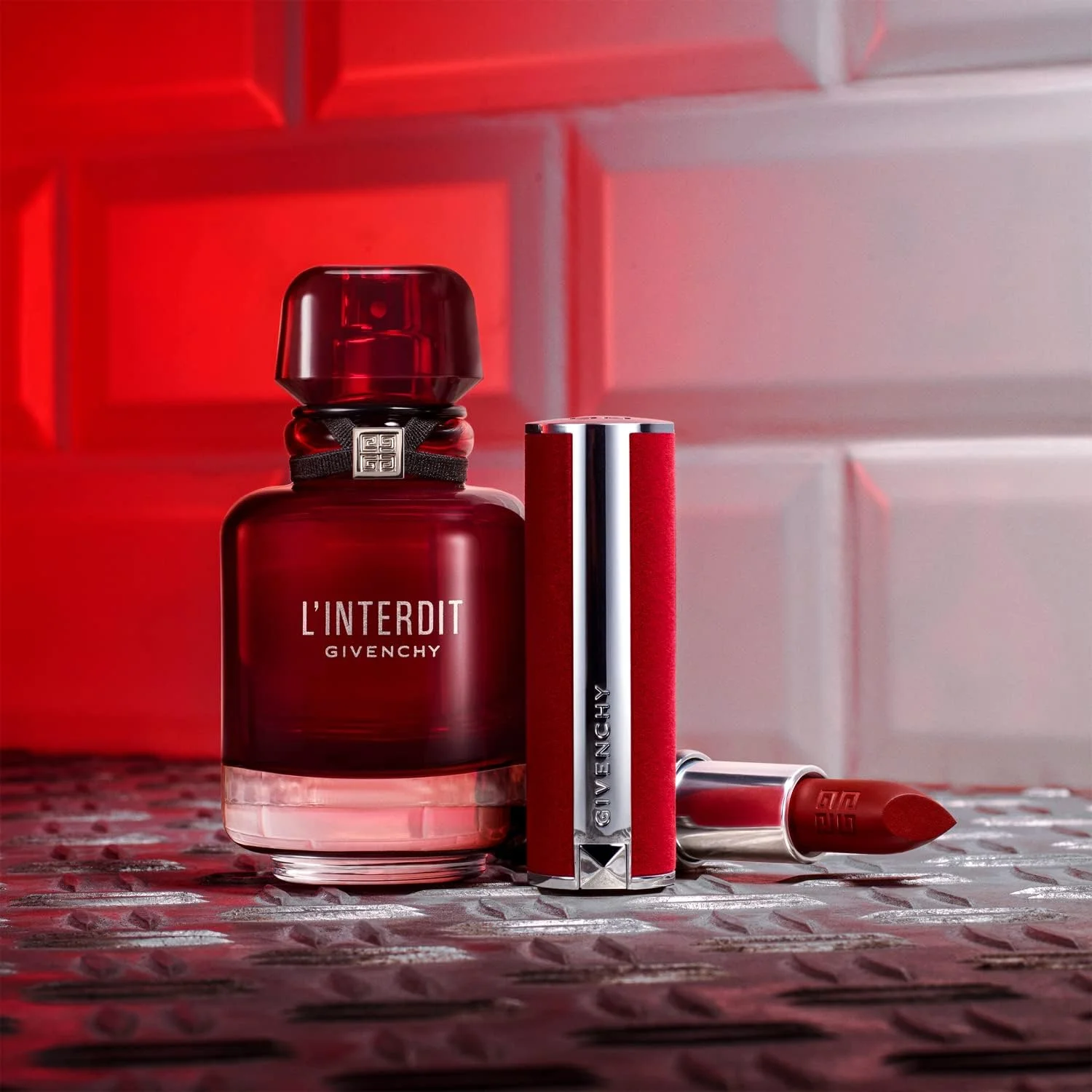 ادکلن زنانه جیوانچی L'Interdit Rouge EDP Spray 80ml ادکلن زنانه جیوانچی L'Interdit Rouge EDP Spray 80ml