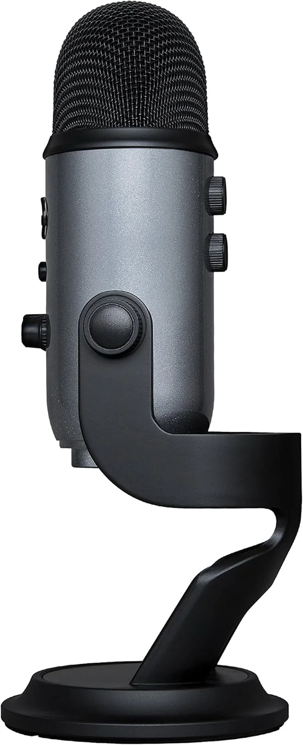 میکروفون USB Blue Yeti برای ضبط و استریم روی PC و Mac، دارای 3 کپسول کندانسور، 4 الگوی قطبی، خروجی هدفون و کنترل صدا، کنترل گین میکروفون، پایه قابل تنظیم، Plug & Play - خاکستری قمری