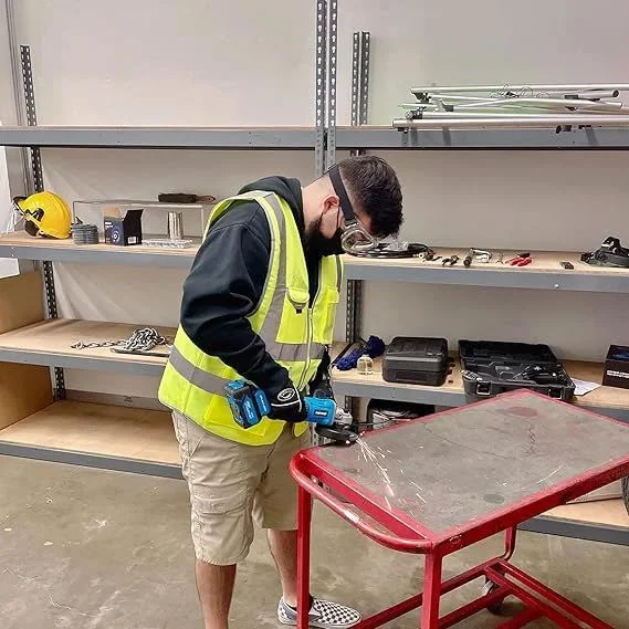 عینک ایمنی ضد مه و محافظ چشم Neiko 53875B با دید گسترده، تایید شده توسط ANSI Z87.1 | قابل تنظیم و سبک عینک ایمنی ضد مه و محافظ چشم Neiko 53875B با دید گسترده، تایید شده توسط ANSI Z87.1 | قابل تنظیم و سبک