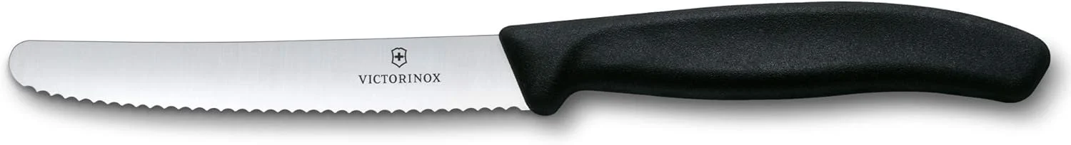 چاقوی گوجه و سوسیس ویکتورینوکس مدل VIC-6.7833.B Swiss Classic Utility - بسته 2 عددی تیغه دندانه دار گرد 4½ اینچی مشکی چاقوی گوجه و سوسیس ویکتورینوکس مدل VIC-6.7833.B Swiss Classic Utility - بسته 2 عددی تیغه دندانه دار گرد 4½ اینچی مشکی