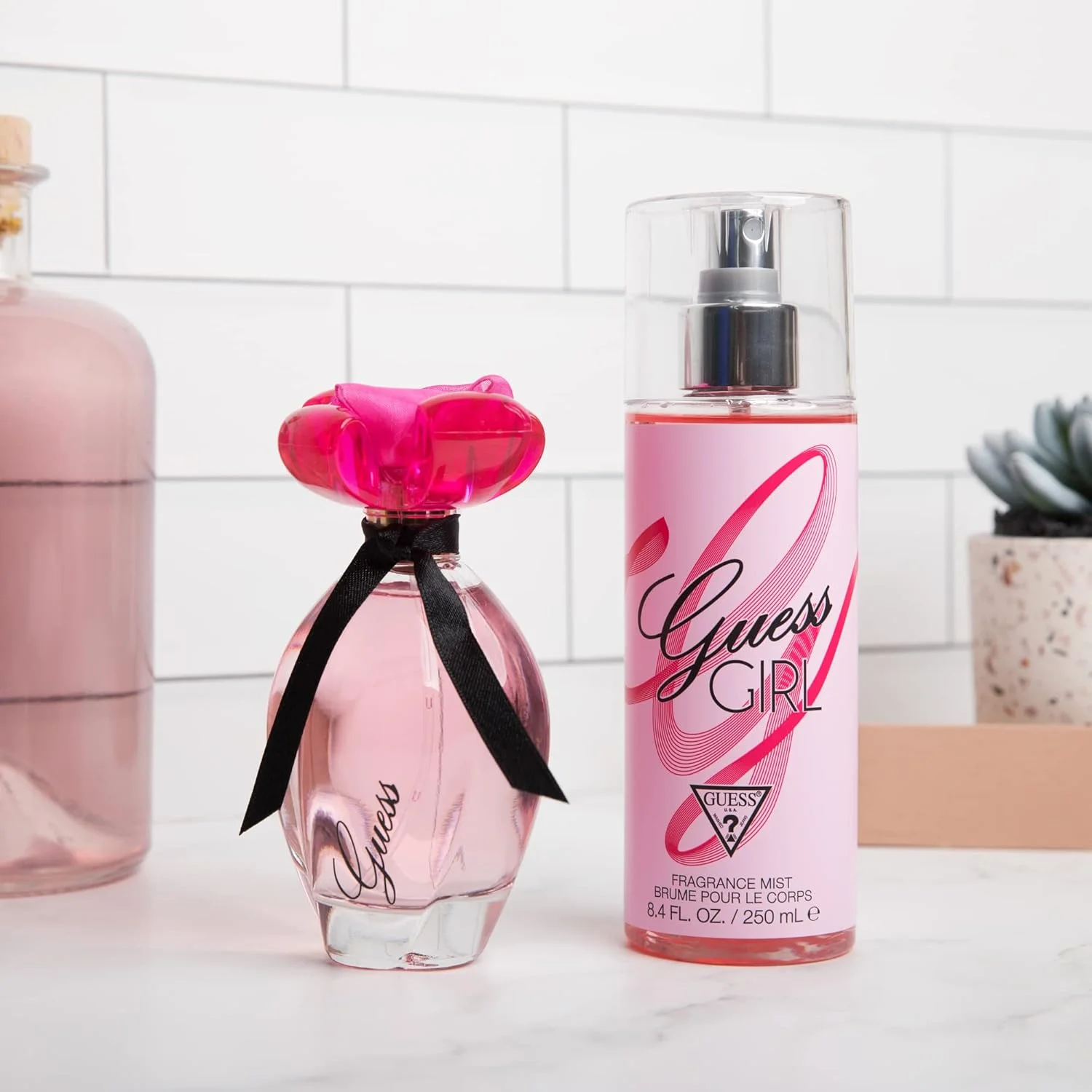 عطر گس - گرل ادو تویلت زنانه 100 میلی لیتر عطر گس - گرل ادو تویلت زنانه 100 میلی لیتر
