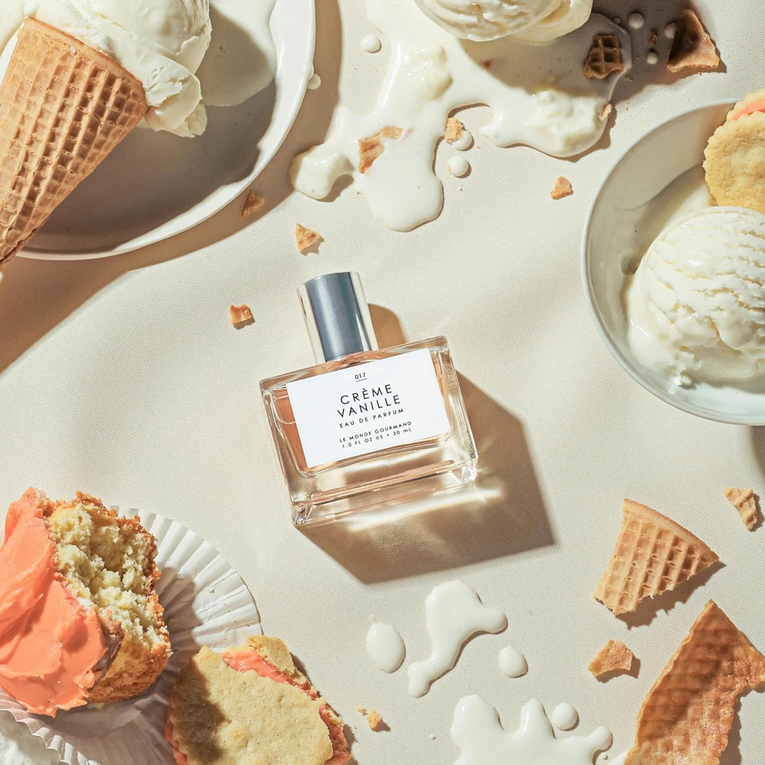 عطر زنانه له موند گورمند Tru Fragrance & Beauty No. 17 Creme Vanille Eau De Parfum - توسط Tru Fragrance and Beauty - رایحه زردآلوی خامهای، گلبرگهای یاس، شکر قهوهای و عنبر - 30 میلی لیتر عطر زنانه له موند گورمند Tru Fragrance & Beauty No. 17 Creme Vanille Eau De Parfum - توسط Tru Fragrance and Beauty - رایحه زردآلوی خامهای، گلبرگهای یاس، شکر قهوهای و عنبر - 30 میلی لیتر