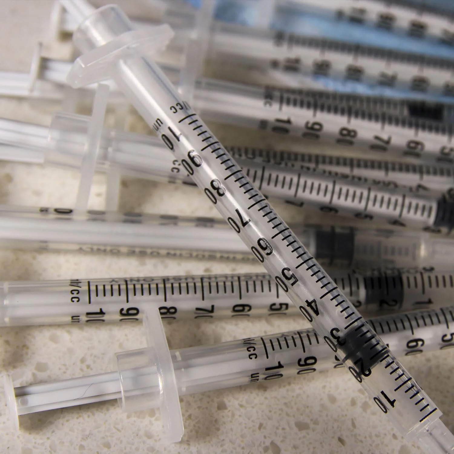 ریکسبائو U-100 29G 1ml/cc 1/2 اینچ (12.7 میلی متر) بسته 30 عددی ریکسبائو U-100 29G 1ml/cc 1/2 اینچ (12.7 میلی متر) بسته 30 عددی