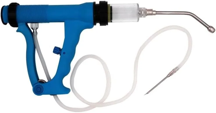 تفنگ تزریق دامپزشکی King Mariot Medical Equipments با ظرفیت 50 میلی لیتر، مناسب برای تزریق واکسن طیور و خوراک دهی با فناوری تزریق مداوم تفنگ تزریق دامپزشکی King Mariot Medical Equipments با ظرفیت 50 میلی لیتر، مناسب برای تزریق واکسن طیور و خوراک دهی با فناوری تزریق مداوم