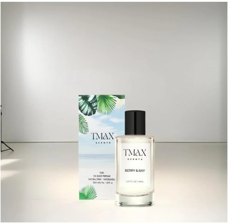 عطر زنانه تی مکس سنتس بری بی 50 میلی لیتر - الهام گرفته از بلک بری و بی - رایحه میوه ای تند چوبی - ادو پرفیوم ماندگار برای بانوان عطر زنانه تی مکس سنتس بری بی 50 میلی لیتر - الهام گرفته از بلک بری و بی - رایحه میوه ای تند چوبی - ادو پرفیوم ماندگار برای بانوان
