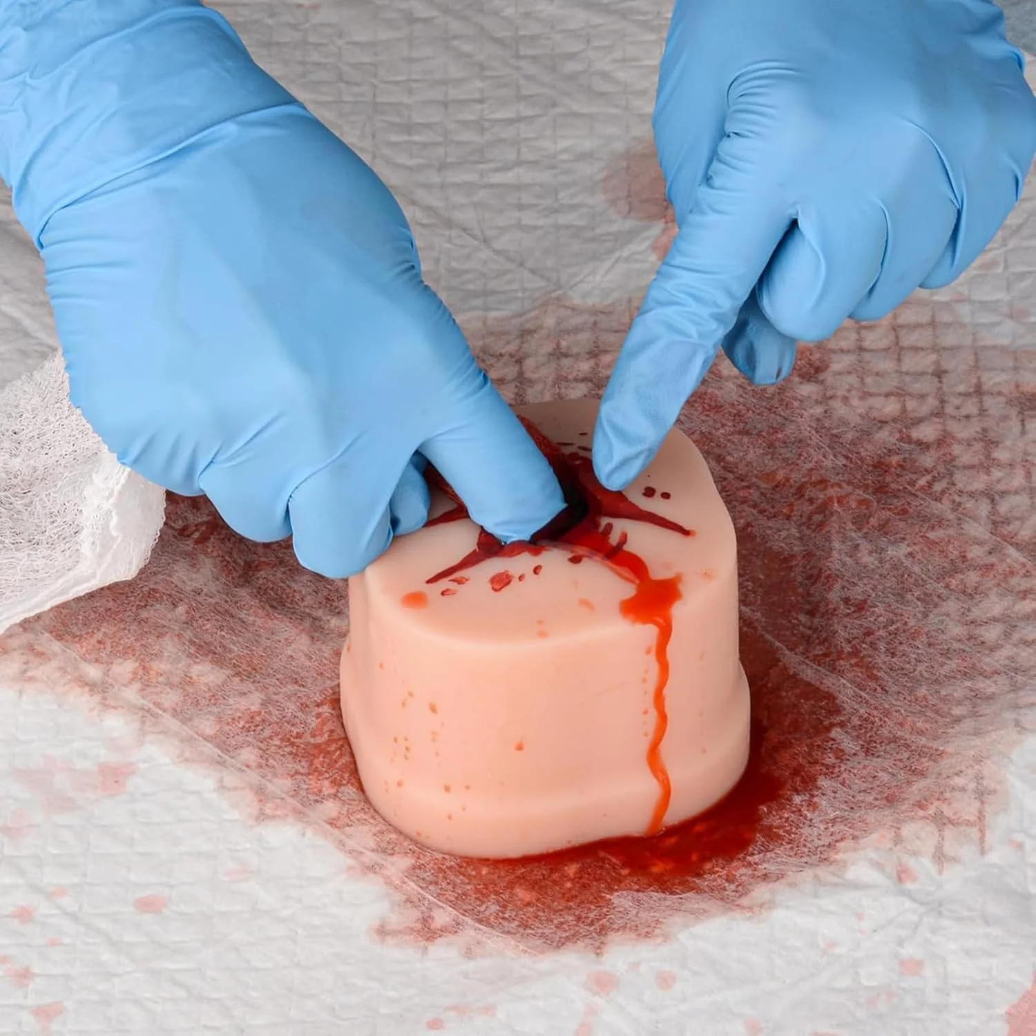 مدل آموزش مراقبت از زخم، مدل آموزش هموستاز تروما، مدل آموزش بسته زخم ران، شبیه سازی سیلیکونی پوست انسان، تمرینات بخیه برای دوره آموزش کمک های اولیه