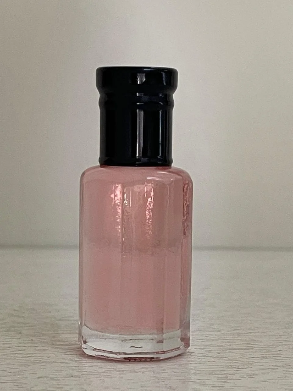 بادی میست انار مشک یاشم – اسپری عطر عربی ماندگار برای زنان و مردان | بدون الکل، مشک تازه و رایحه میوه ای | عطر مسافرتی عطر | اسپری بدن عربی لوکس | 12 میلی لیتر