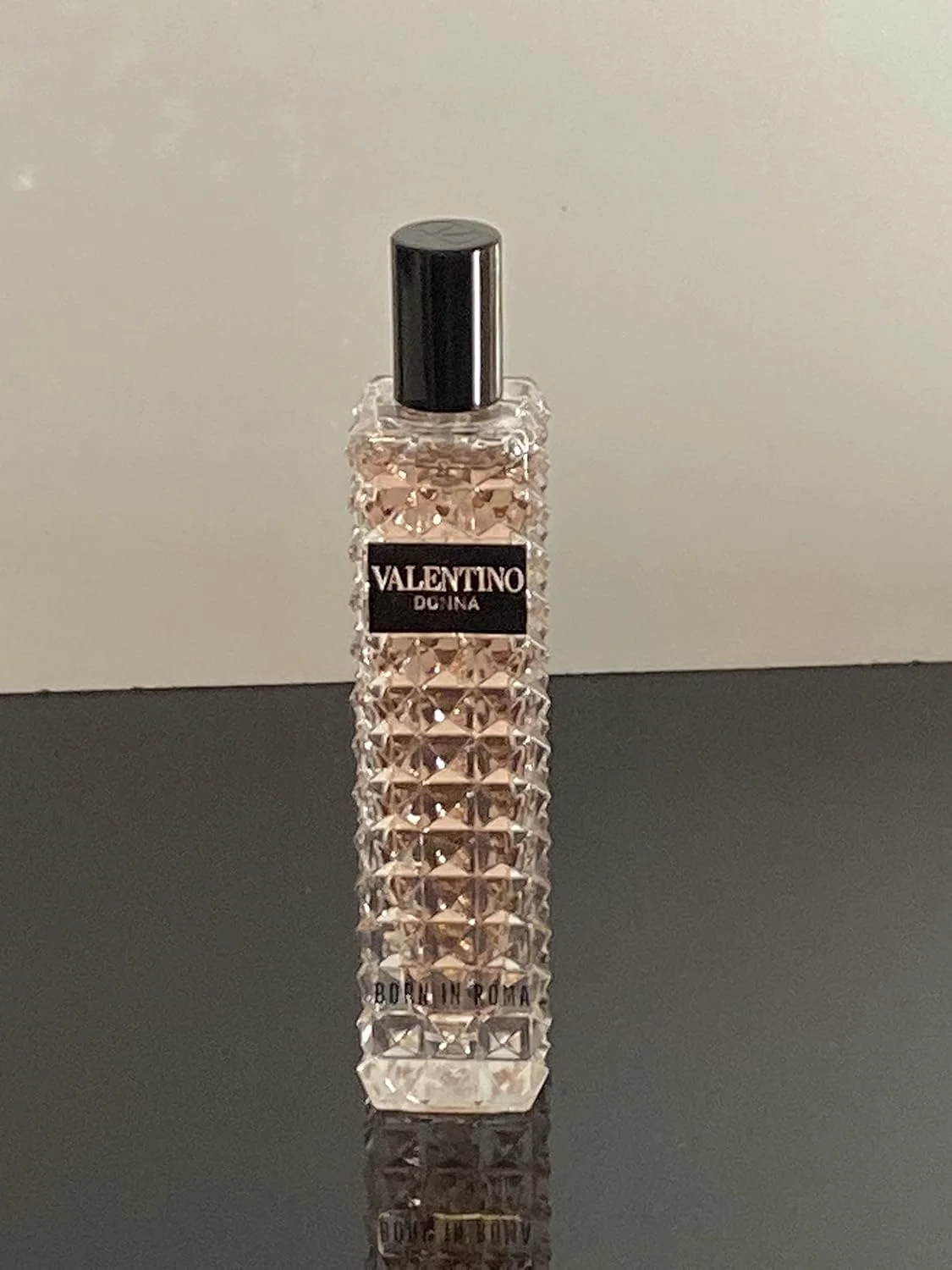 والنتینو دونا بورن این روما ادو پرفیوم زنانه 15 میلی لیتر والنتینو دونا بورن این روما ادو پرفیوم زنانه 15 میلی لیتر