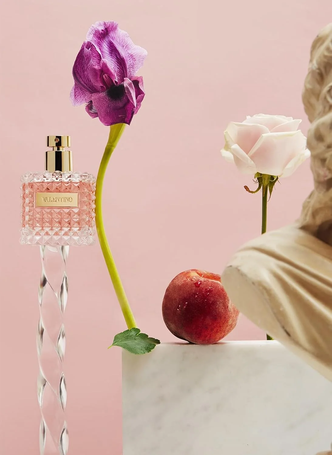 عطر زنانه والنتینو دونا ادو پرفیوم 50 میلی لیتر عطر زنانه والنتینو دونا ادو پرفیوم 50 میلی لیتر