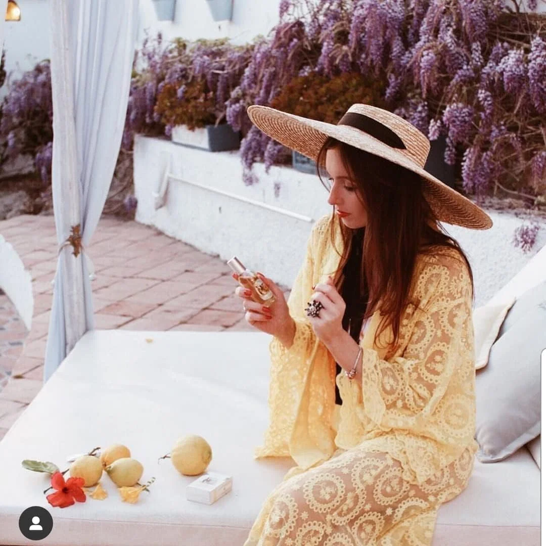 آن ایر د آنتان رز - ادو پرفیوم فرانسوی ممتاز سایز مسافرتی - عطر زنانه با رایحه گل رز، ایده هدیه