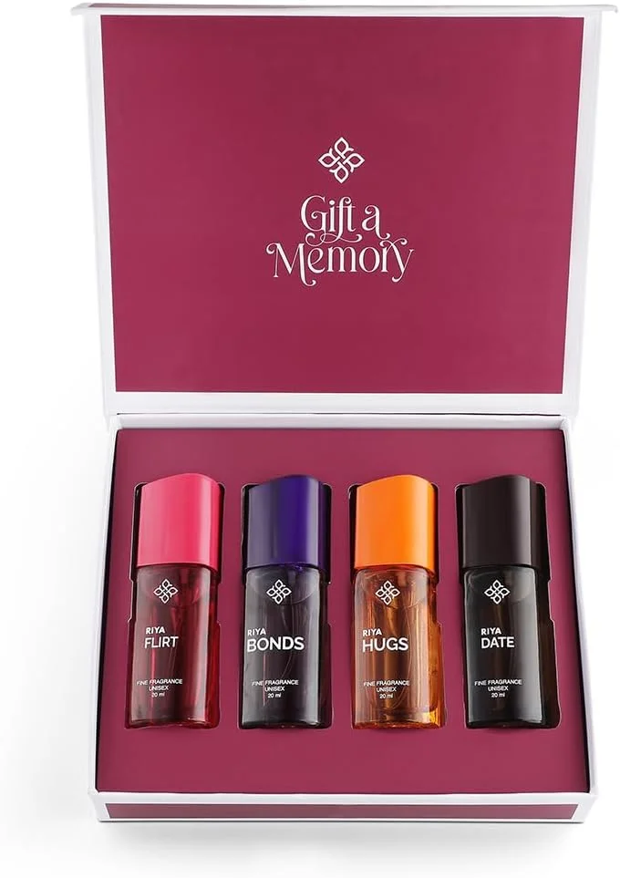 عطر هدیه ریا A Memory، اسپری ادو پرفیوم فرش یونیسکس | ست ممتاز مردانه و زنانه 4Nx20 میلی لیتر با رایحه های Flirt، Date، Hugs، Bonds، ماندگاری طولانی، رایحه رمانتیک