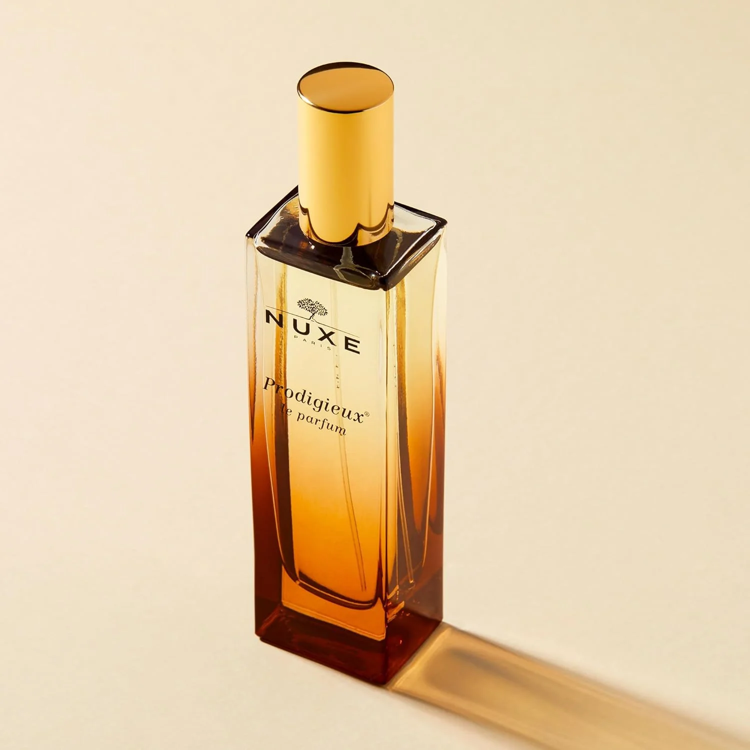 NUXE Prodigieux Le Parfum 30ml، ادو پرفیوم حسی، با رایحه شکوفه پرتقال و وانیل، عطر ماندگار الهام گرفته از Huile Prodigieuse، فرمول وگان NUXE Prodigieux Le Parfum 30ml، ادو پرفیوم حسی، با رایحه شکوفه پرتقال و وانیل، عطر ماندگار الهام گرفته از Huile Prodigieuse، فرمول وگان