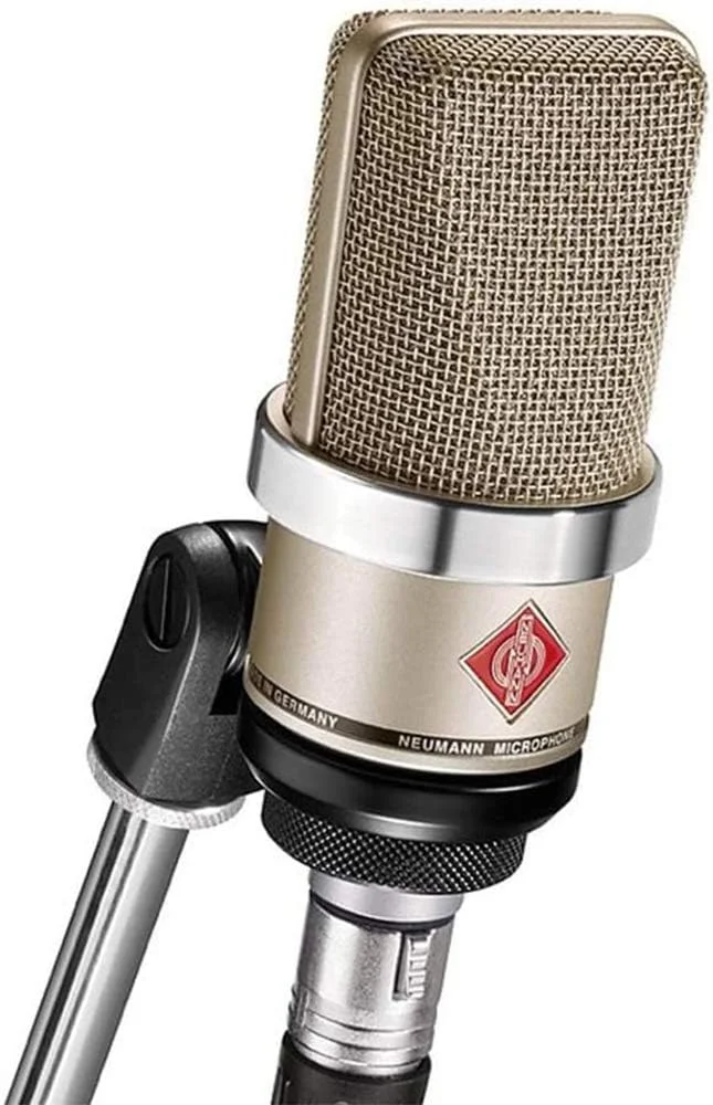 میکروفون استودیویی کاندنسر دیافراگم بزرگ نویمان TLM-102 (نیکل) به همراه لرزهگیر و پاپ فیلتر میکروفون استودیویی کاندنسر دیافراگم بزرگ نویمان TLM-102 (نیکل) به همراه لرزهگیر و پاپ فیلتر