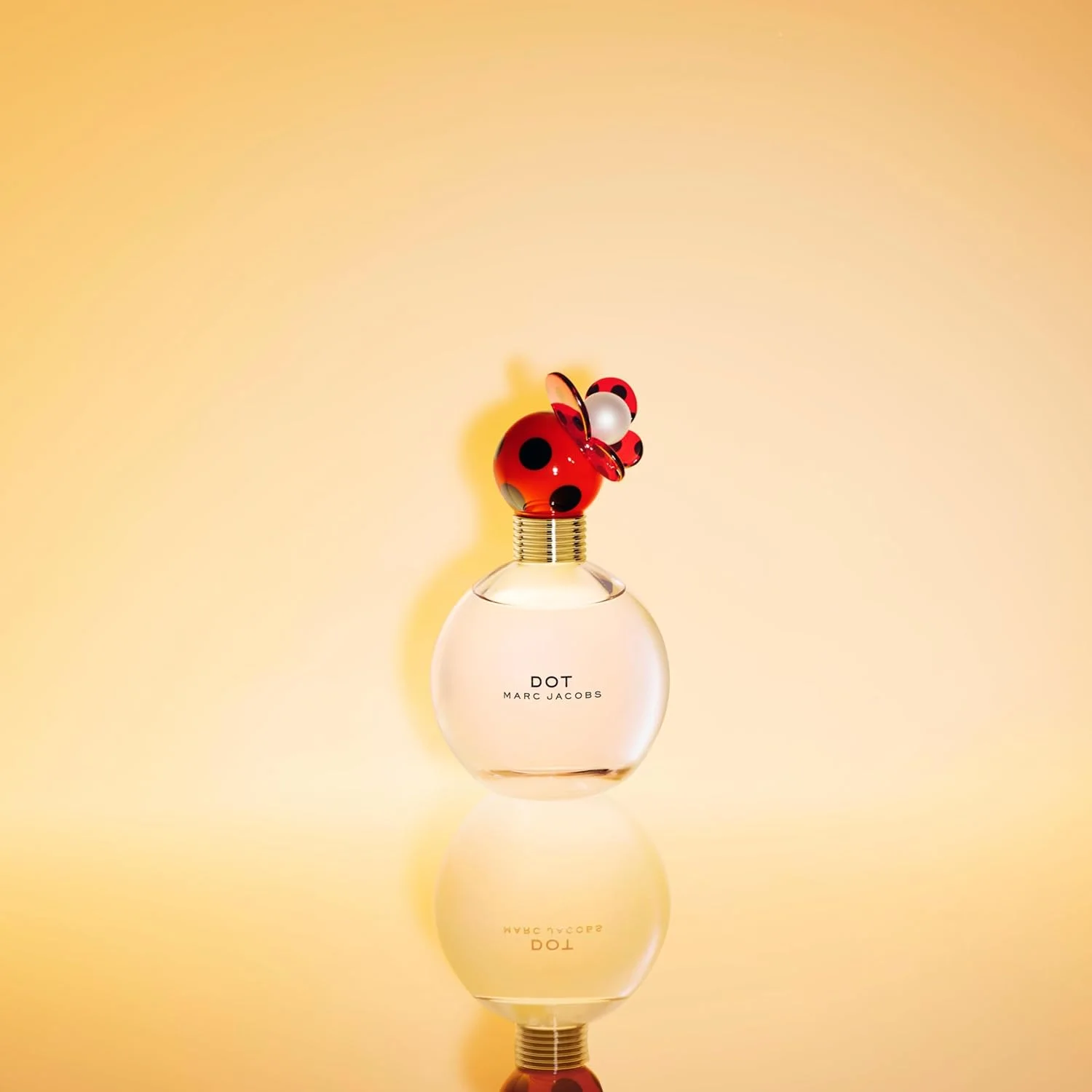 عطر مارک جاکوبز دات عطر مارک جاکوبز دات