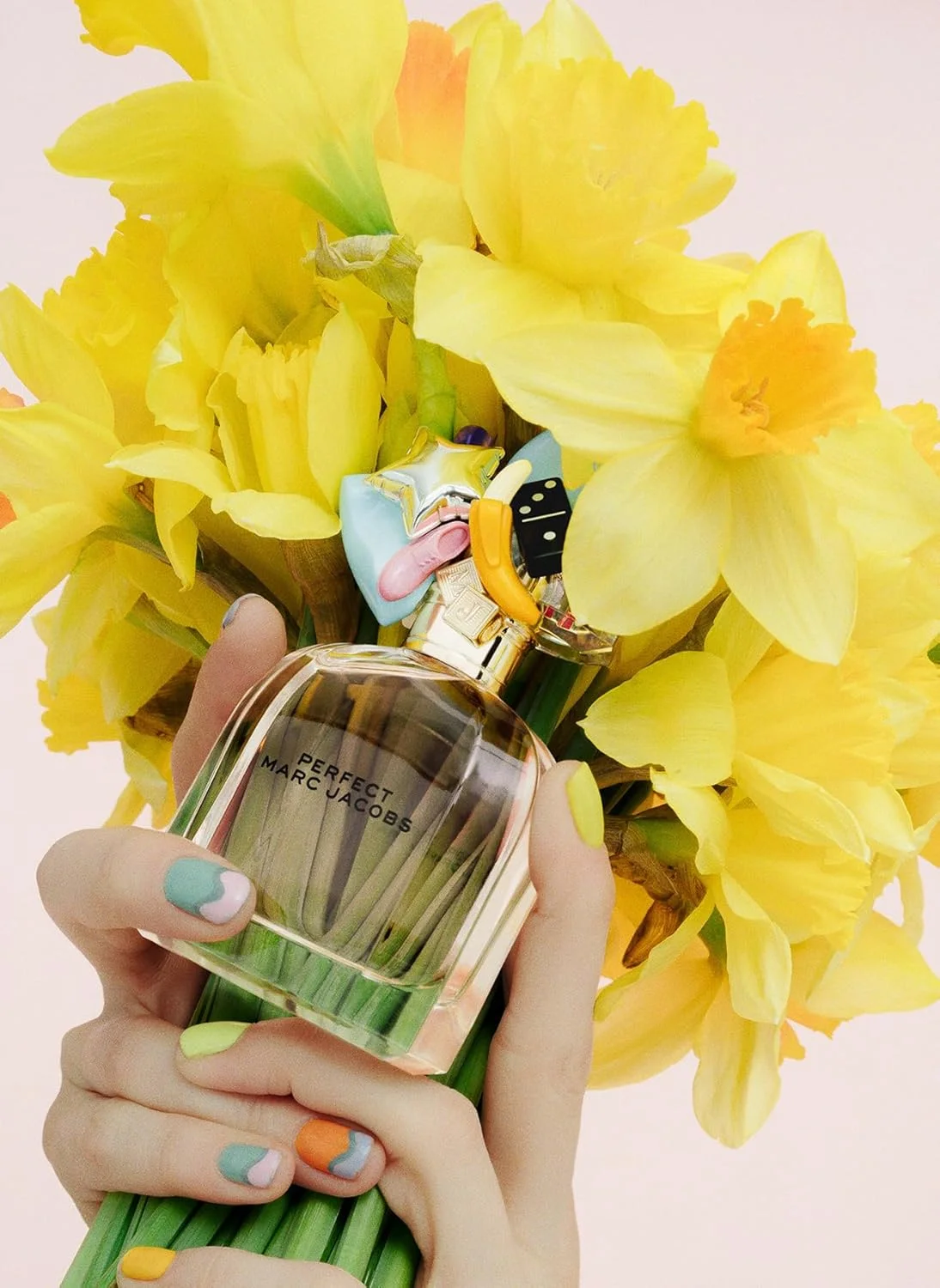 عطر زنانه مارک جاکوبز پرفکت ادو پرفیوم اسپری 100 میل عطر زنانه مارک جاکوبز پرفکت ادو پرفیوم اسپری 100 میل
