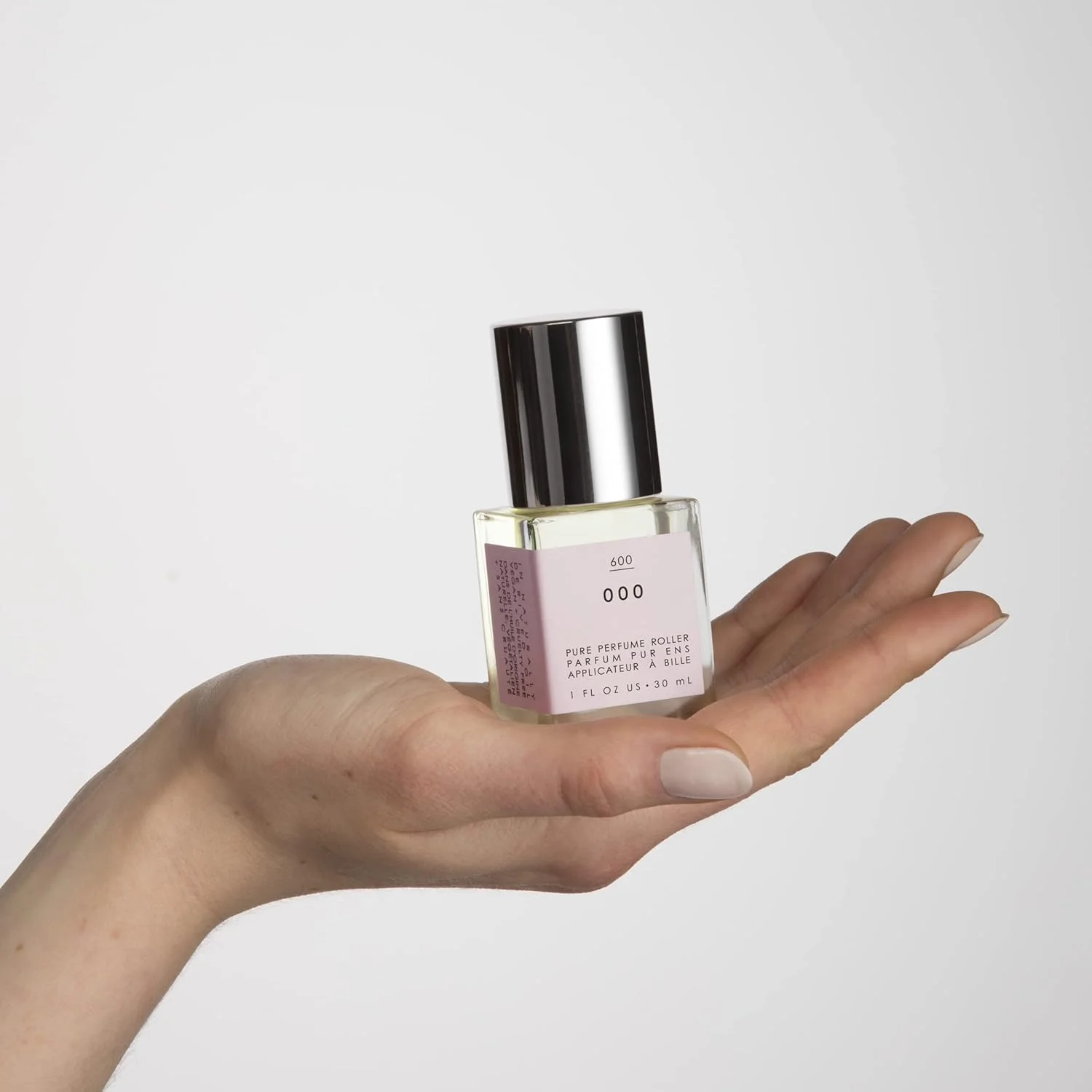روغن عطر شماره 600 000 Le Monde Gourmand Tru Fragrance & Beauty - گل بادام، فریزیا سفید و چوب دریفت وود - از Tru Fragrance and Beauty روغن عطر شماره 600 000 Le Monde Gourmand Tru Fragrance & Beauty - گل بادام، فریزیا سفید و چوب دریفت وود - از Tru Fragrance and Beauty