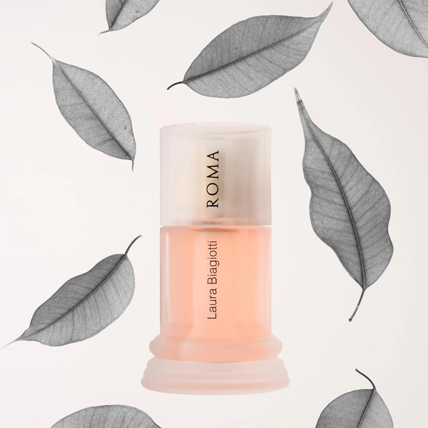 لورا بیاجوتی | روما دونا | ادو تویلت | عطر اسپری طبیعی | عطر زنانه | ترنج سیسیلی نعناع و گریپ فروت صورتی | 1.6 اونس لورا بیاجوتی | روما دونا | ادو تویلت | عطر اسپری طبیعی | عطر زنانه | ترنج سیسیلی نعناع و گریپ فروت صورتی | 1.6 اونس