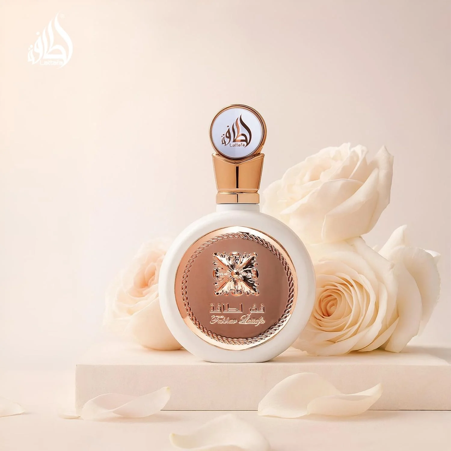 عطر زنانه لطافه فخر ادو پرفیوم وارداتی عربی - 100 میلی لیتر عطر زنانه لطافه فخر ادو پرفیوم وارداتی عربی - 100 میلی لیتر