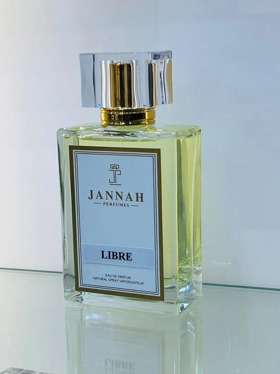 عطر زنانه LIBRE از Jannah Perfumes، حجم 100 میلی لیتر - آزادی و ظرافت را با این عطر جسورانه و فراموش نشدنی در آغوش بگیرید عطر زنانه LIBRE از Jannah Perfumes، حجم 100 میلی لیتر - آزادی و ظرافت را با این عطر جسورانه و فراموش نشدنی در آغوش بگیرید
