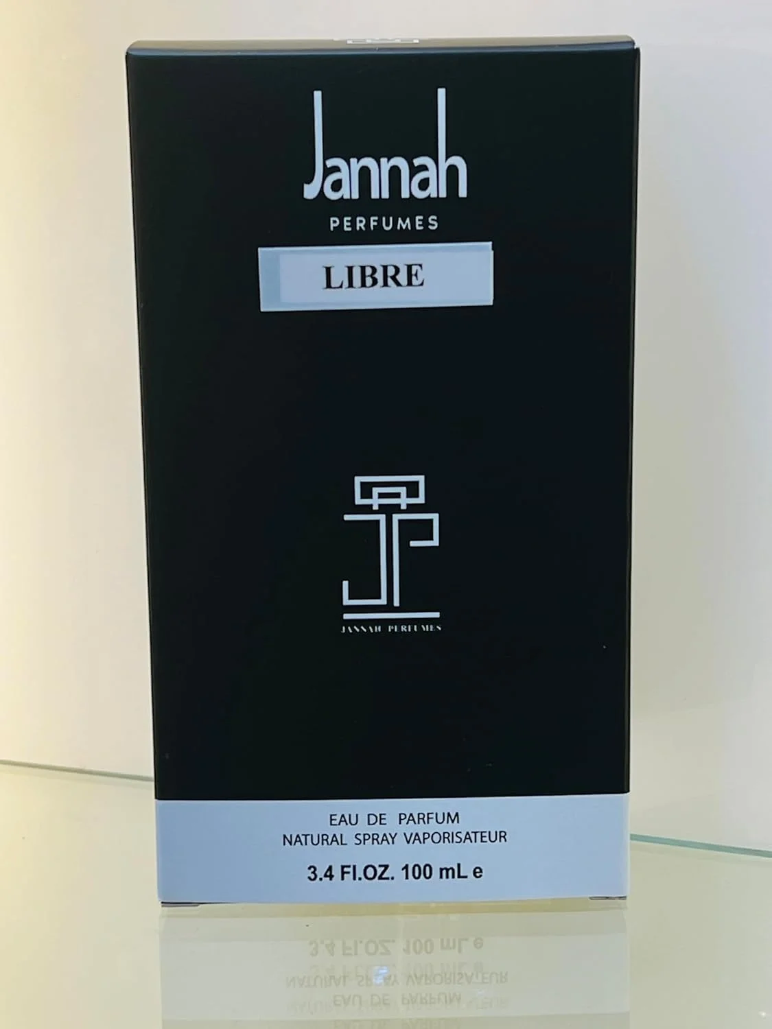عطر زنانه LIBRE از Jannah Perfumes، حجم 100 میلی لیتر - آزادی و ظرافت را با این عطر جسورانه و فراموش نشدنی در آغوش بگیرید عطر زنانه LIBRE از Jannah Perfumes، حجم 100 میلی لیتر - آزادی و ظرافت را با این عطر جسورانه و فراموش نشدنی در آغوش بگیرید