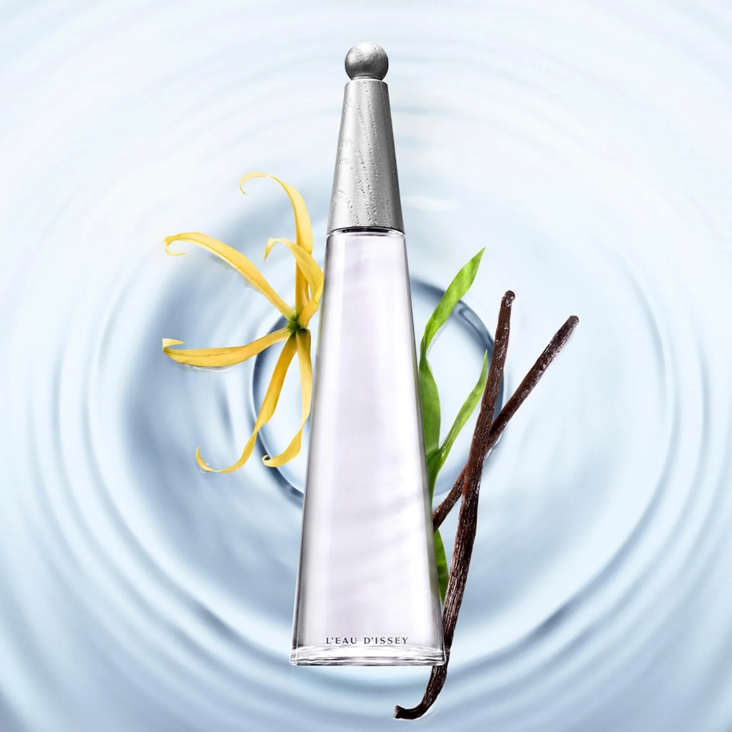عطر زنانه ایسی میاکه L'Eau D'issey ادو پرفیوم اینتنس 100 میلی لیتر عطر زنانه ایسی میاکه L'Eau D'issey ادو پرفیوم اینتنس 100 میلی لیتر