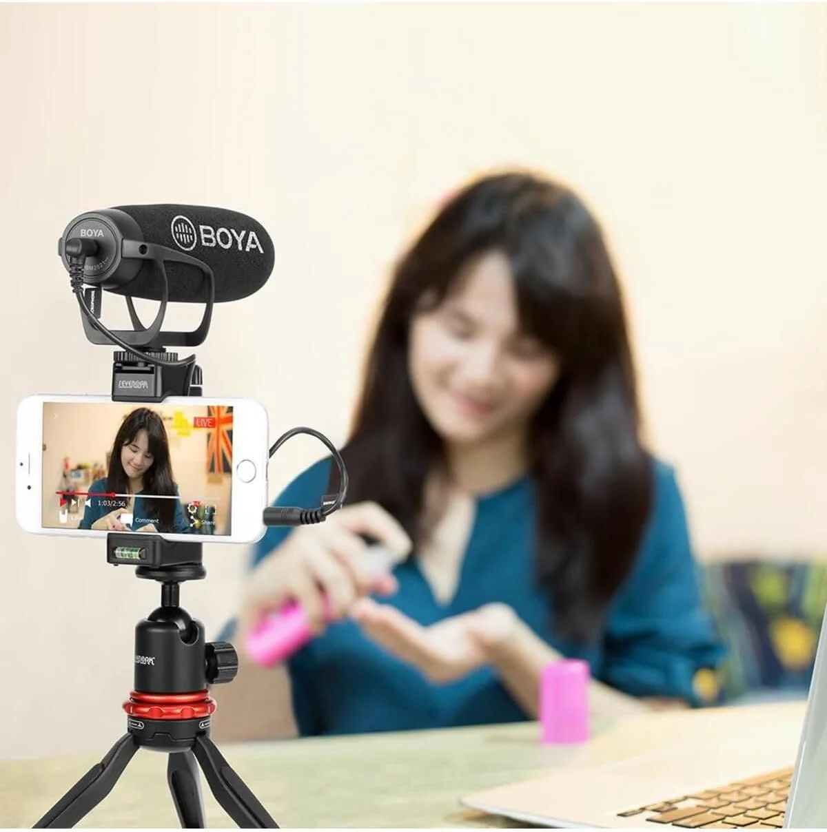 میکروفون شات گان ویدئویی کاردیوئید سبک وزن BOYA BY-BM2021 برای گوشی های هوشمند DSLR، میکروفون ویدئویی شات گان کندانسور جهت دار الکتریکی Nikon Canon Sony DSLR Camera Camcorder میکروفون شات گان ویدئویی کاردیوئید سبک وزن BOYA BY-BM2021 برای گوشی های هوشمند DSLR، میکروفون ویدئویی شات گان کندانسور جهت دار الکتریکی Nikon Canon Sony DSLR Camera Camcorder