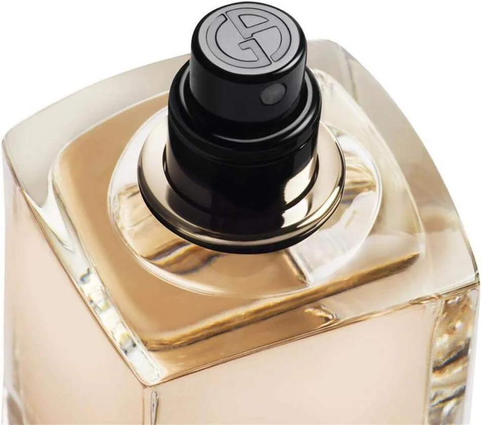 عطر زنانه جورجیو آرمانی Si ادو پرفیوم اسپری 100 میلی لیتر عطر زنانه جورجیو آرمانی Si ادو پرفیوم اسپری 100 میلی لیتر