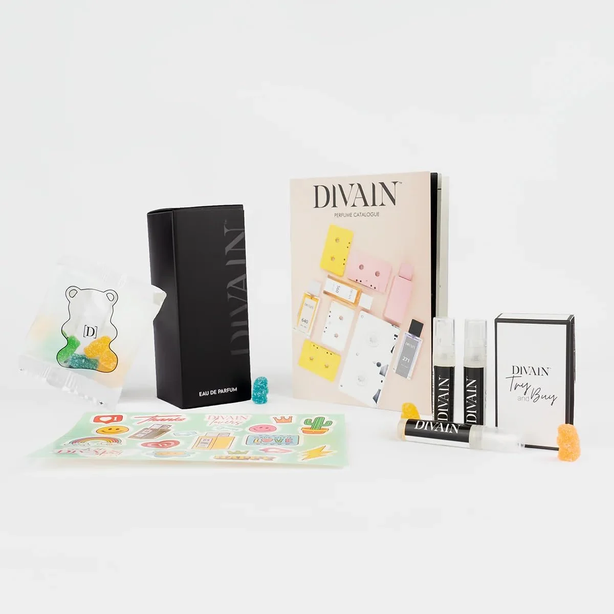 دیواین 909 - عطر یونیسکس معادل - رایحه چوبی برای مردان و زنان دیواین 909 - عطر یونیسکس معادل - رایحه چوبی برای مردان و زنان