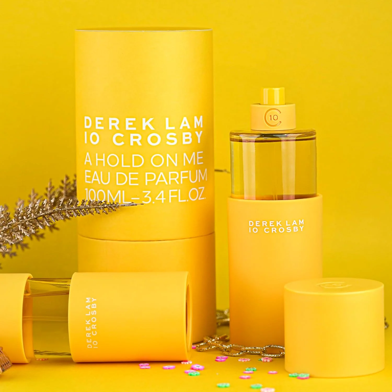 درک لام 10 کراسبی - A Hold On Me - ادو پرفیوم 100 میلی لیتری - عطر زنانه - رایحه ای روشن و عجیب و غریب - اسپری عطر با توت پیمنتو ترد و گل سوسن ببری شیرین درک لام 10 کراسبی - A Hold On Me - ادو پرفیوم 100 میلی لیتری - عطر زنانه - رایحه ای روشن و عجیب و غریب - اسپری عطر با توت پیمنتو ترد و گل سوسن ببری شیرین